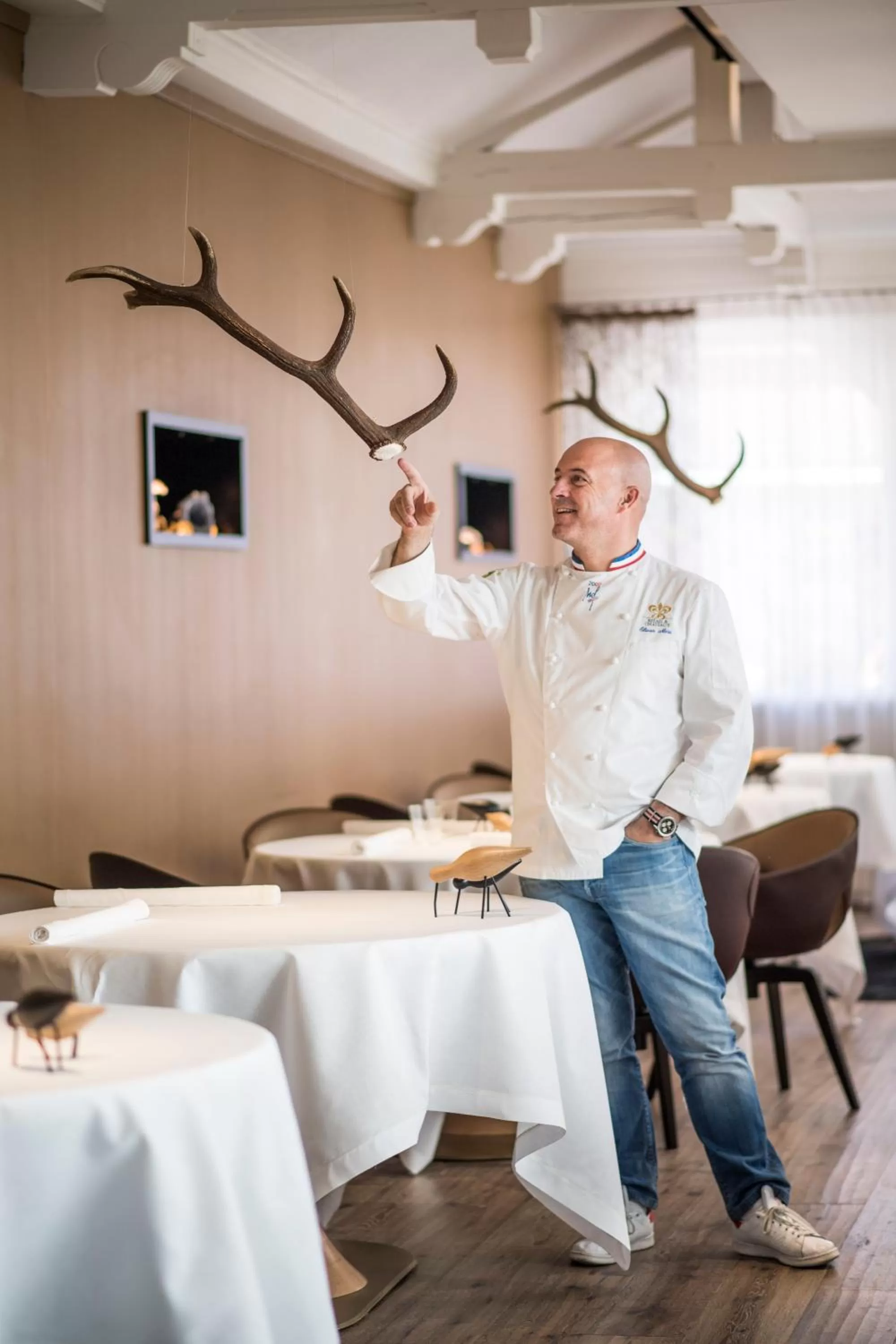 Restaurant/places to eat in Relais et Châteaux Le Chambard