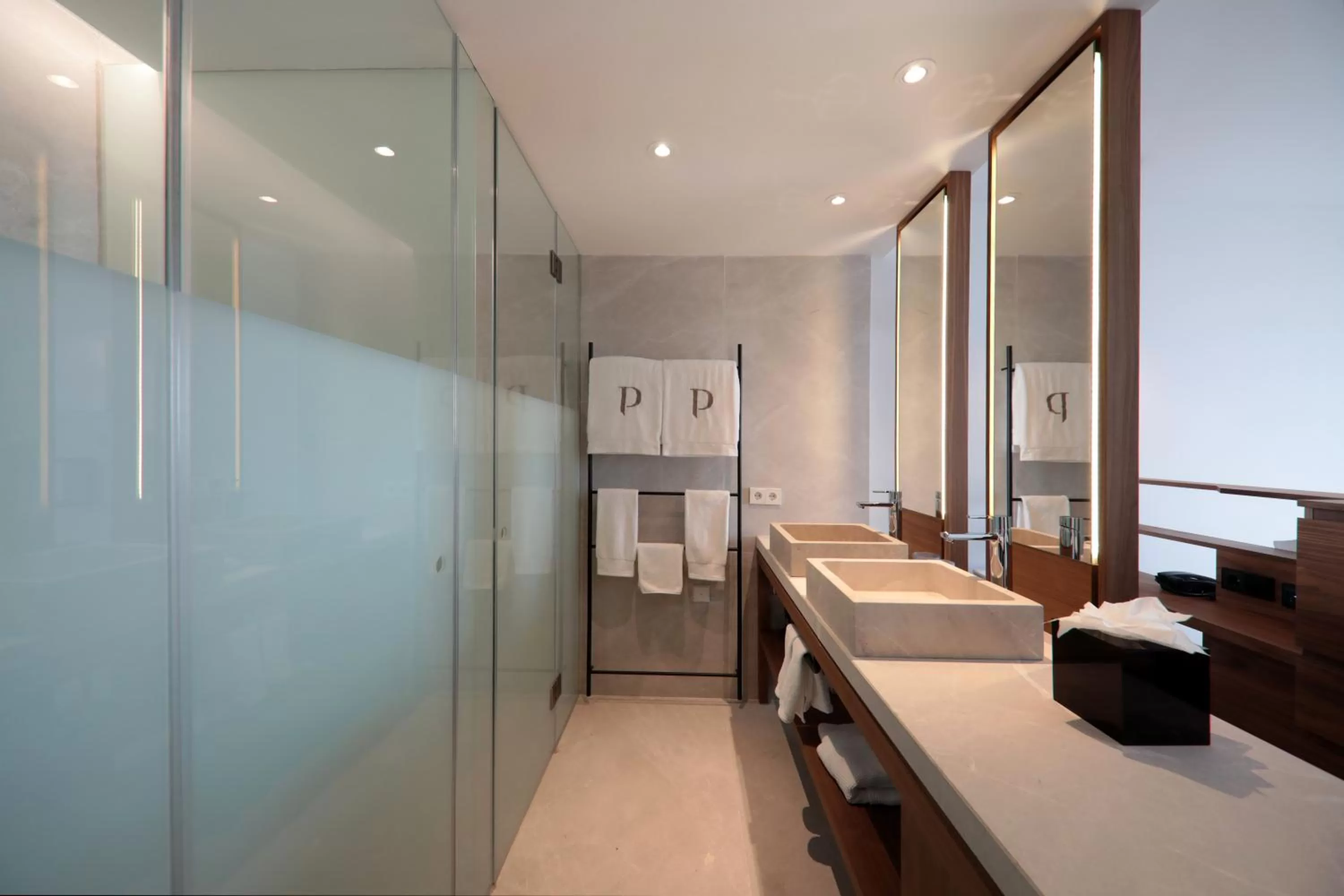 Bathroom in Es Princep - The Leading Hotels of the World