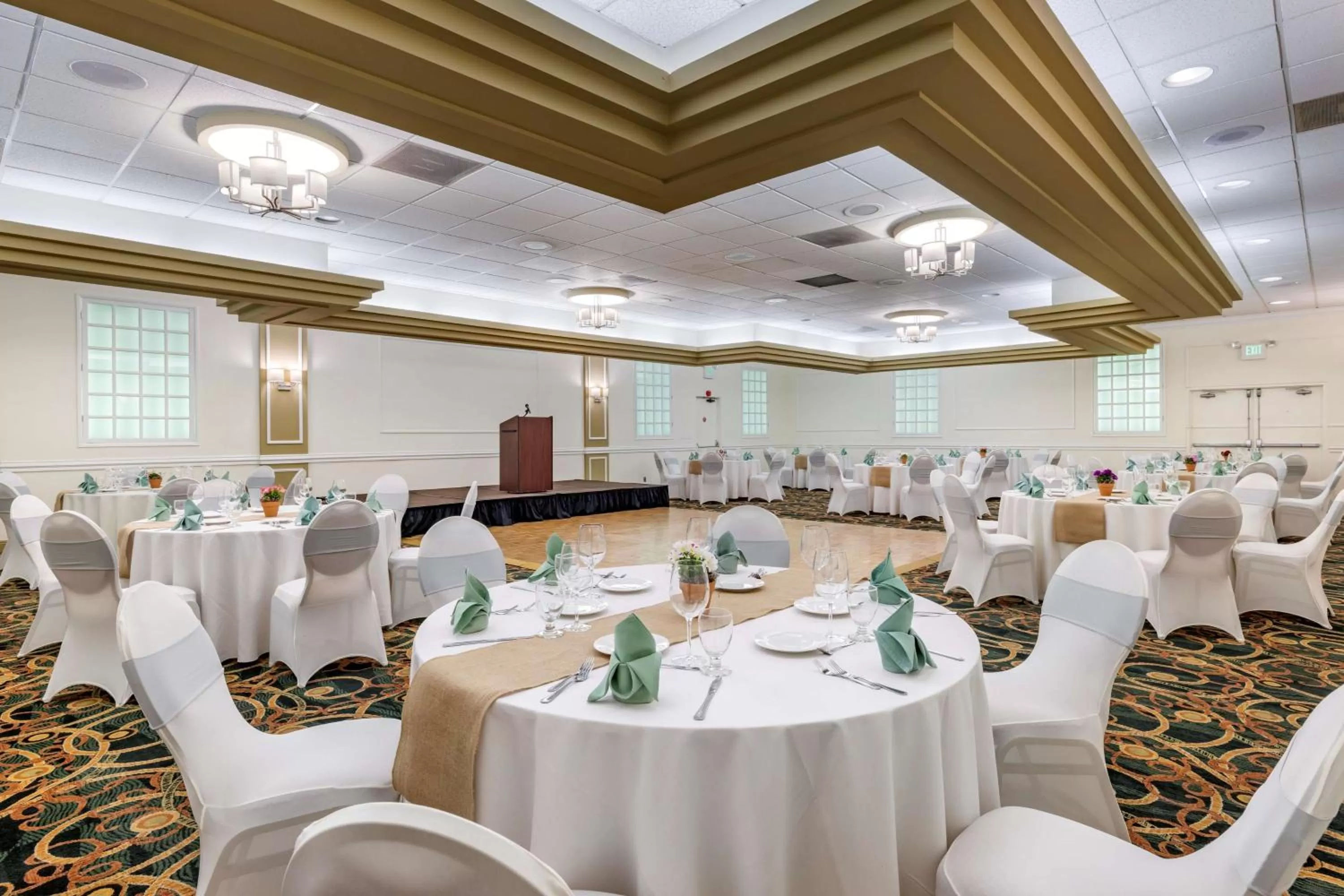 Banquet/Function facilities in Best Western Plus Thousand Oaks Inn