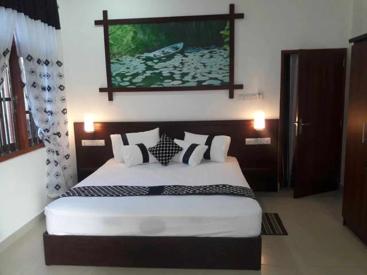 Bed in Dedunu Home Bentota