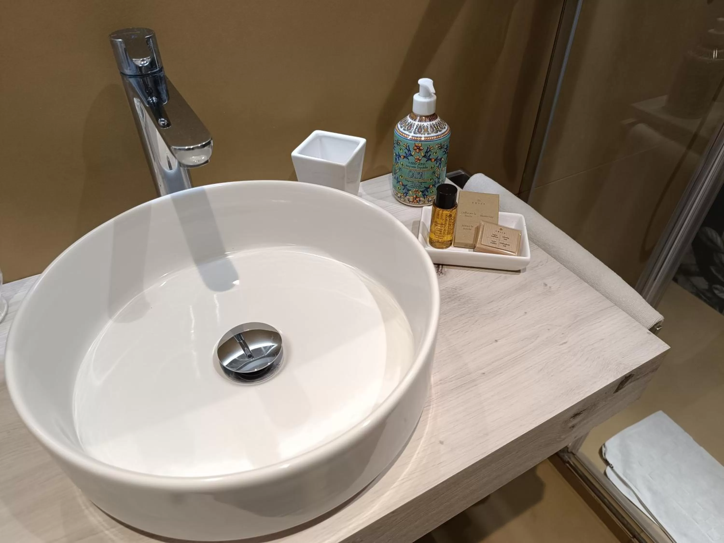 Bathroom in Maison Tullio Sorrento