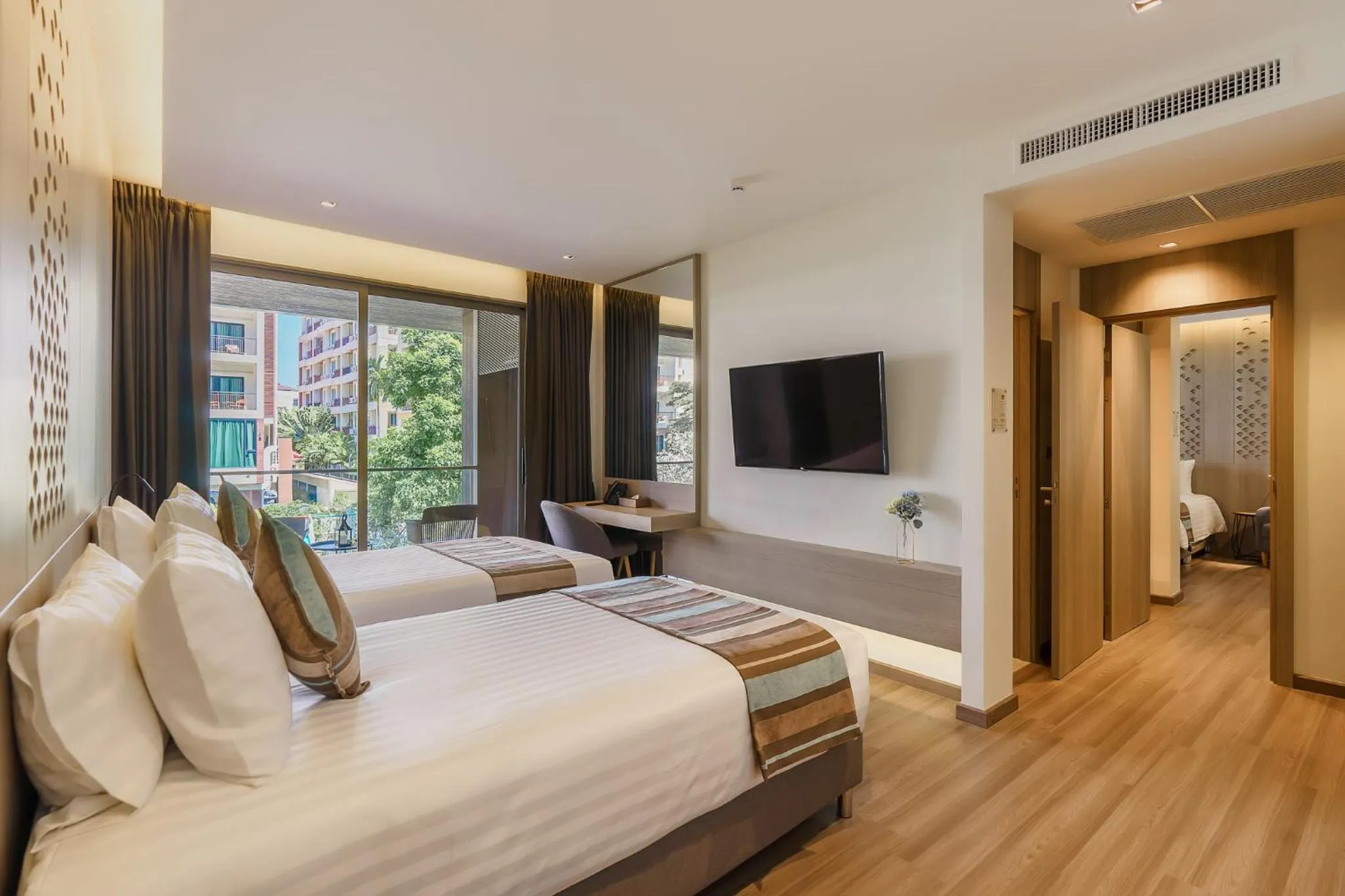 Bedroom, Bed in Fifth Pattaya Jomtien By Shiwalai Int