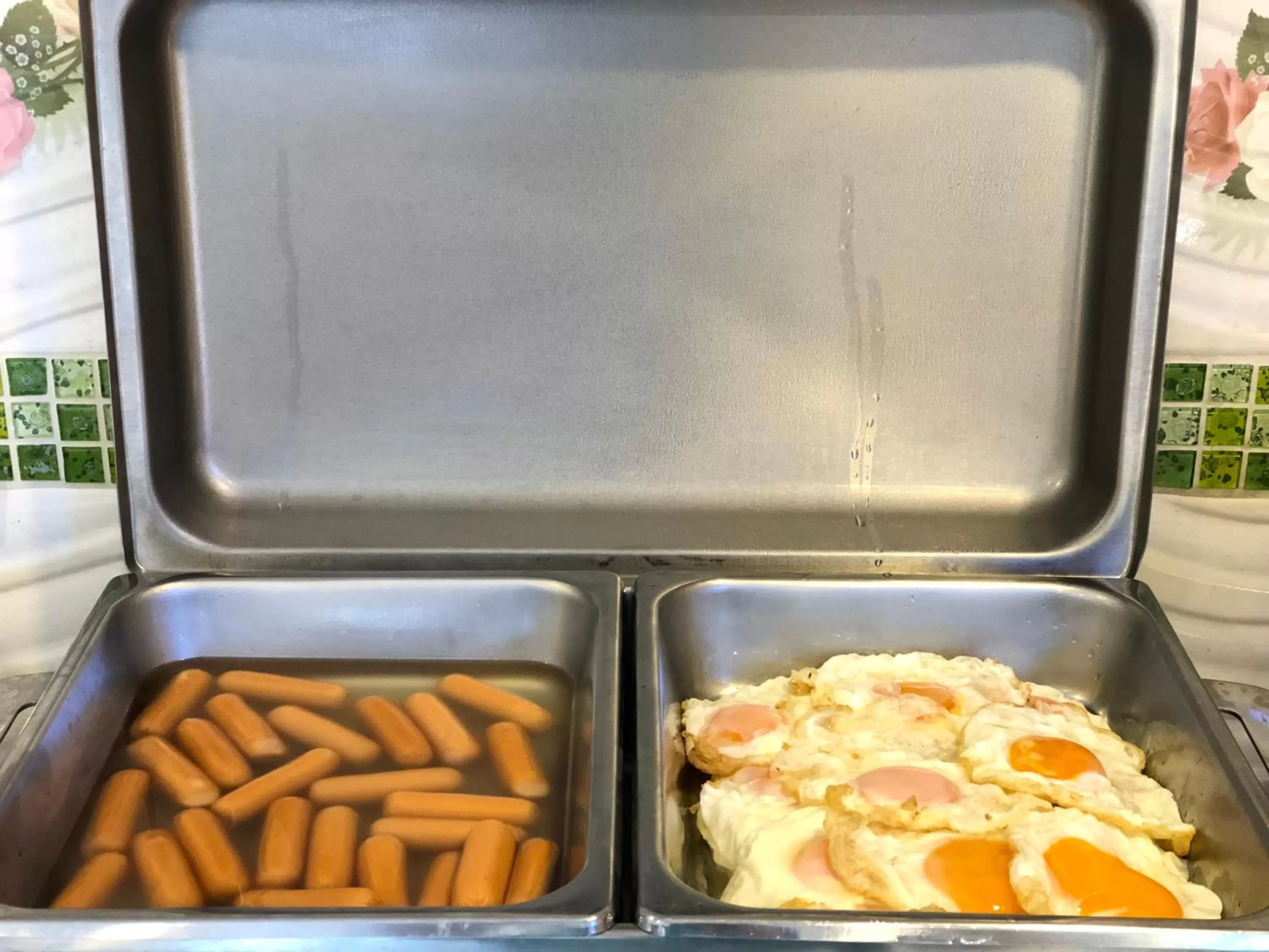 Riverside House Hotel