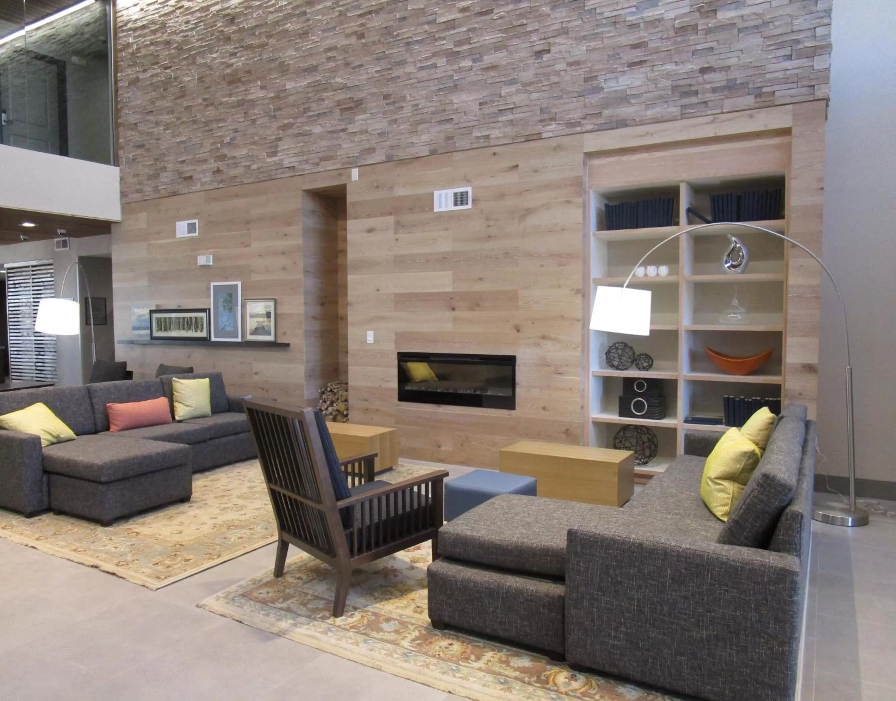 Lobby or reception in Country Inn & Suites by Radisson, Lubbock Southwest, TX