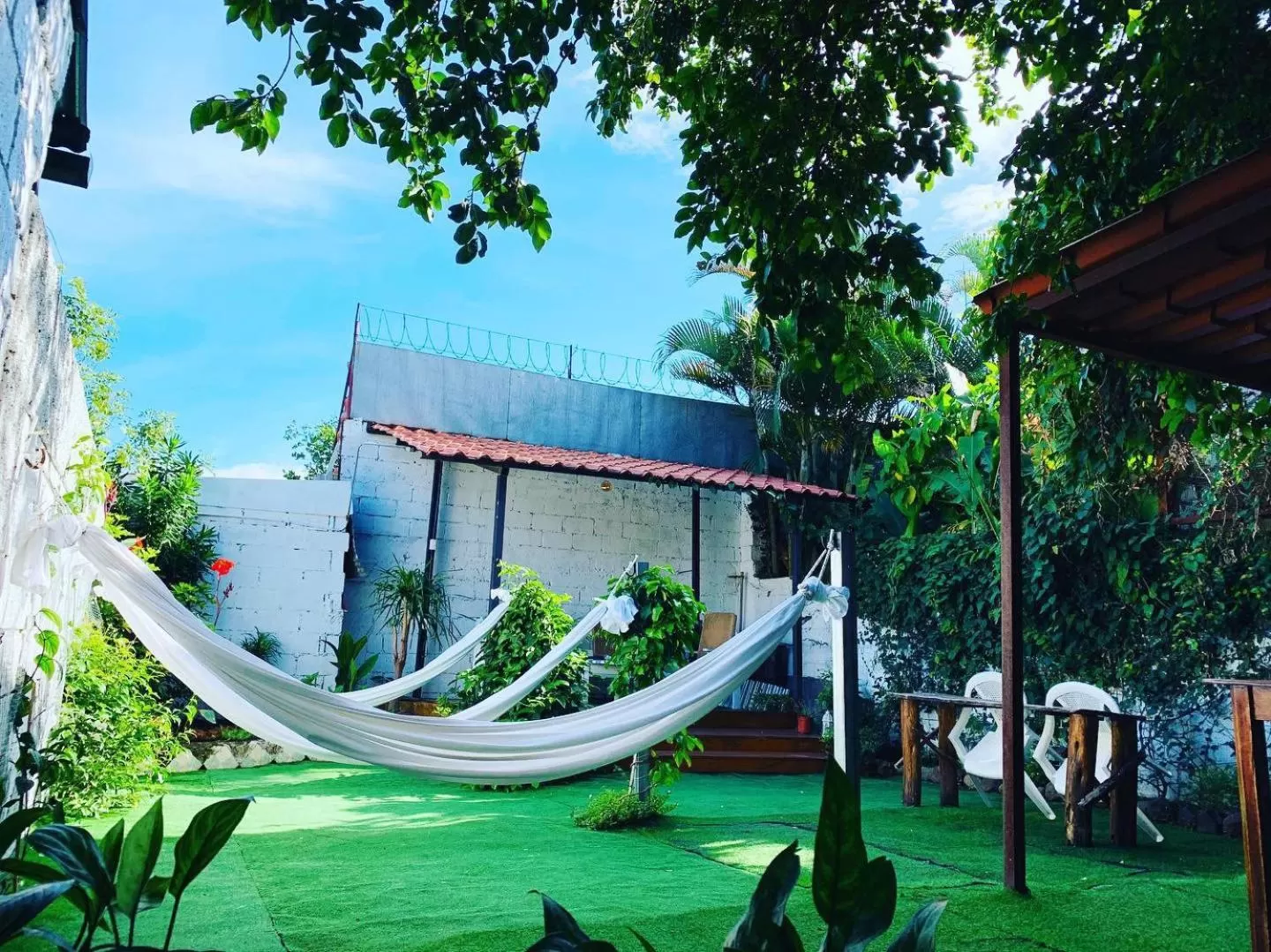 Patio in Hotel Cortez Azul