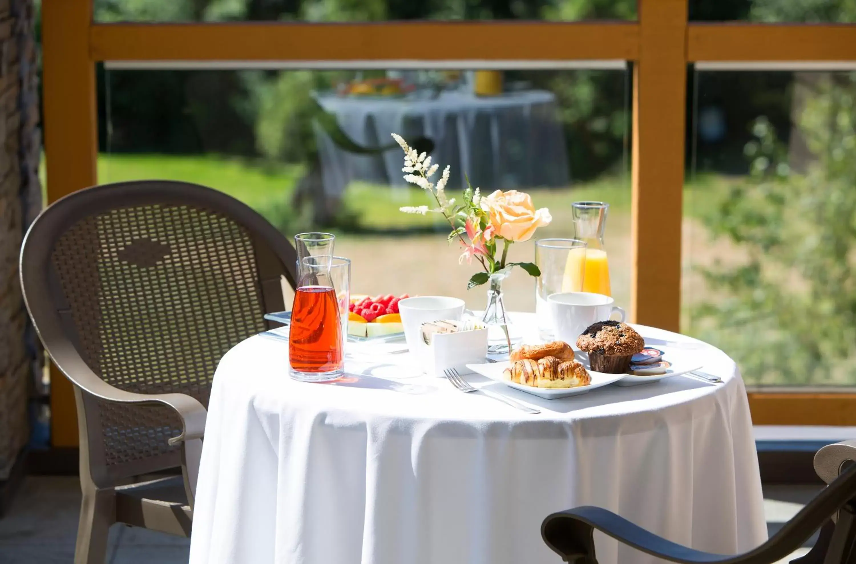 Two-Bedroom Suite with Mountain View in Executive Suites Hotel and Resort, Squamish Two-Bedroom Suite with Mountain View in Executive Suites Hotel and Resort, Squamish