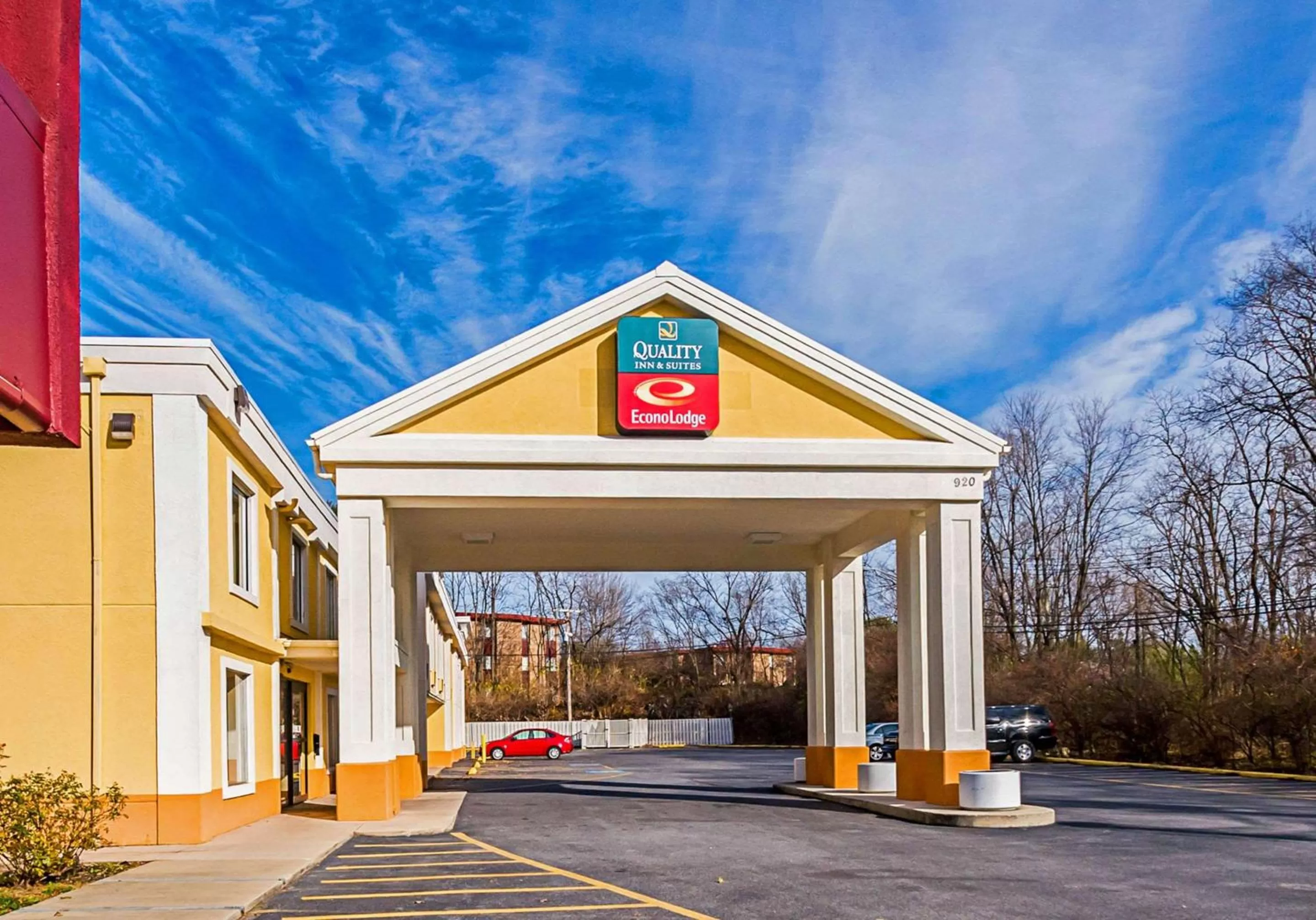 Property building in Quality Inn & Suites Hagerstown