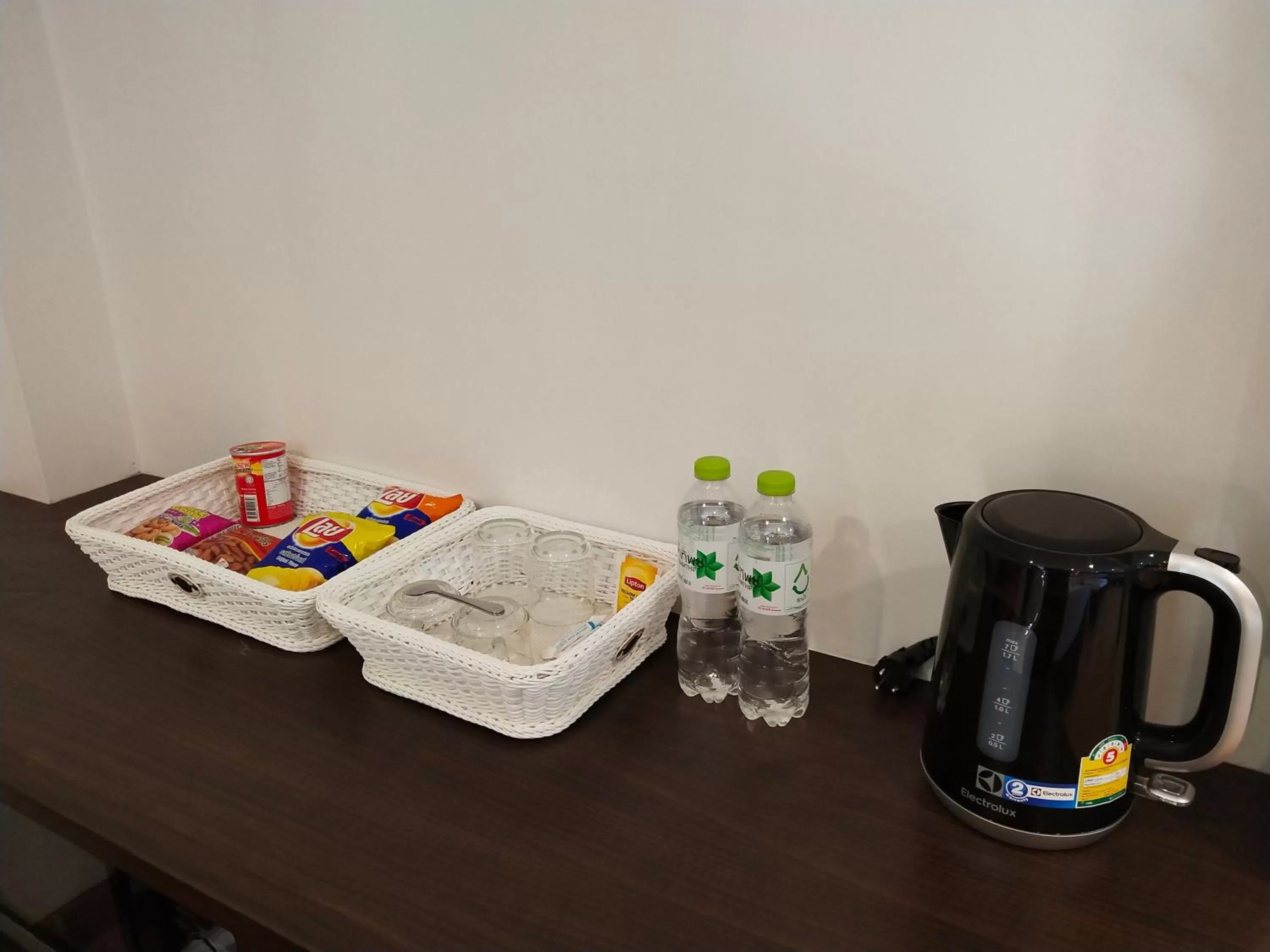 Coffee/tea facilities in Hotel De Wualai