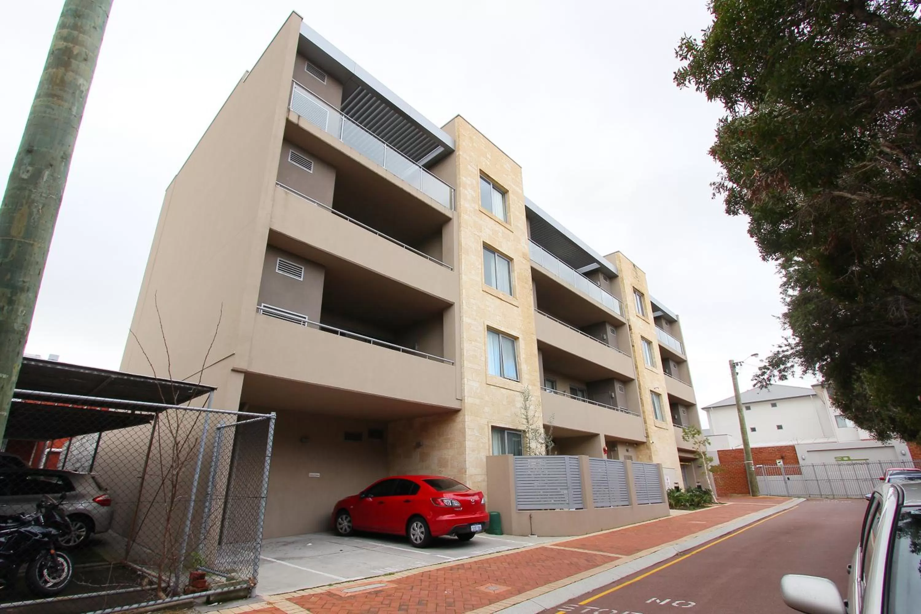 Property building in Zappeion Apartments