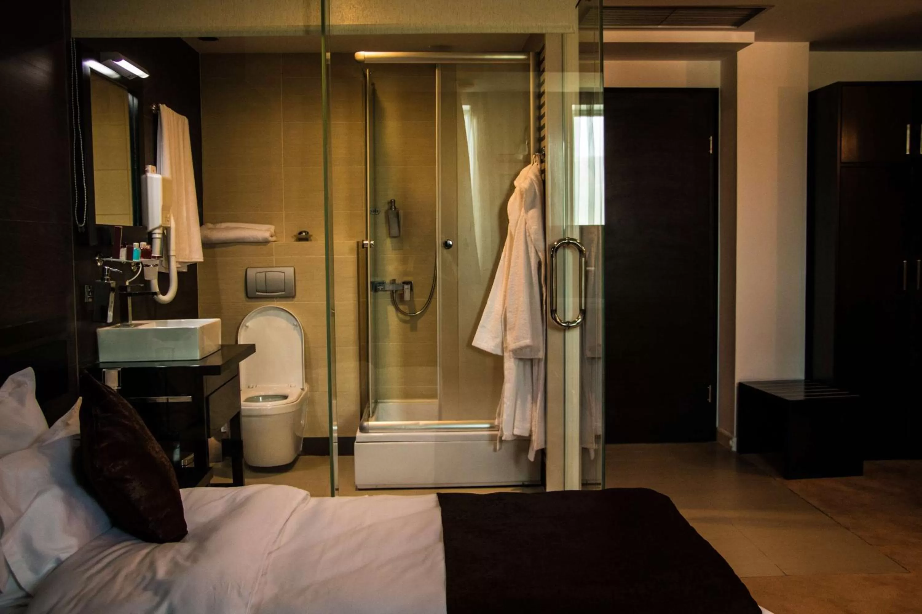 Photo of the whole room, Bed in Best Western Hotel Galla