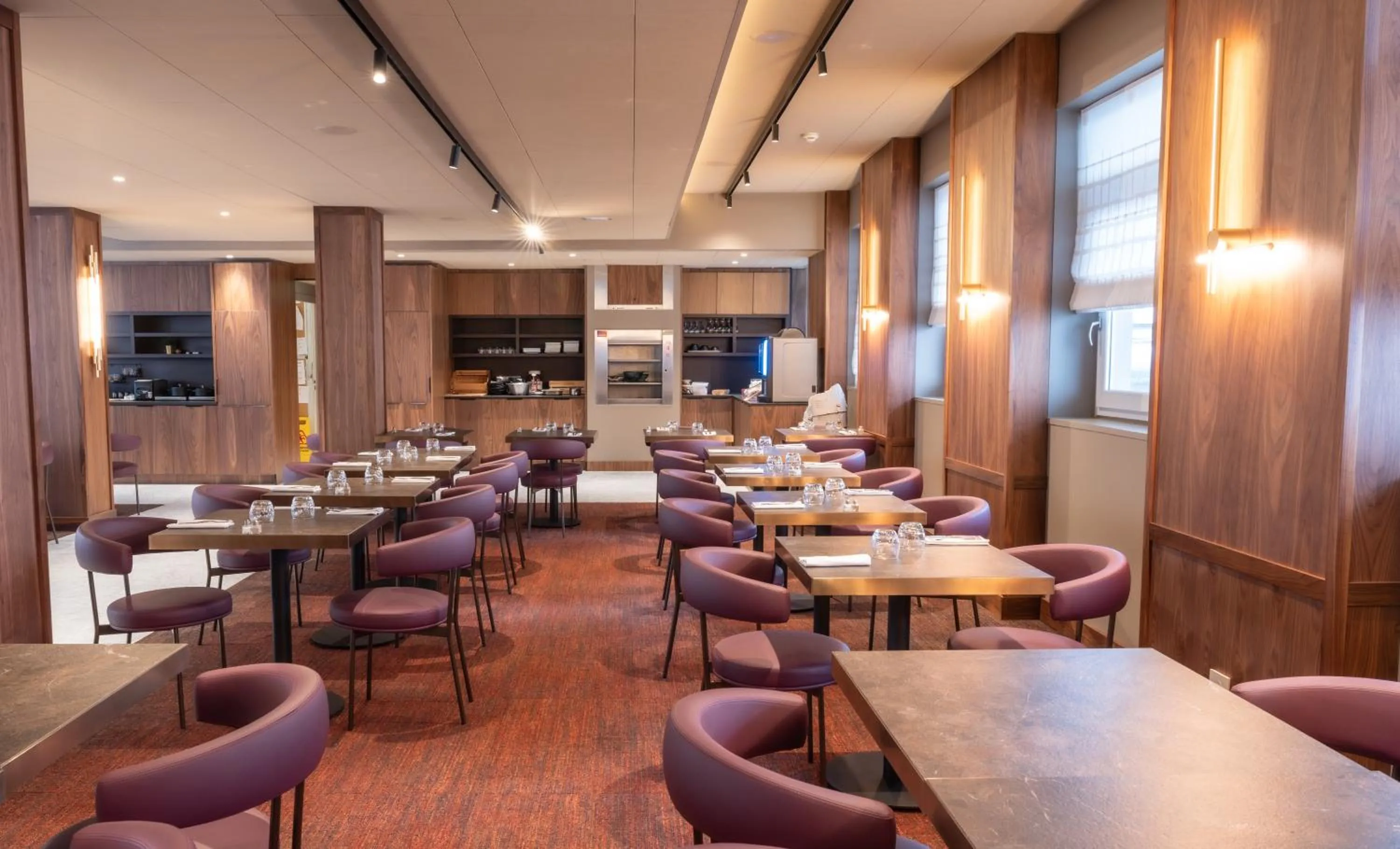 Restaurant/places to eat in Novotel SPA Rennes Centre Gare