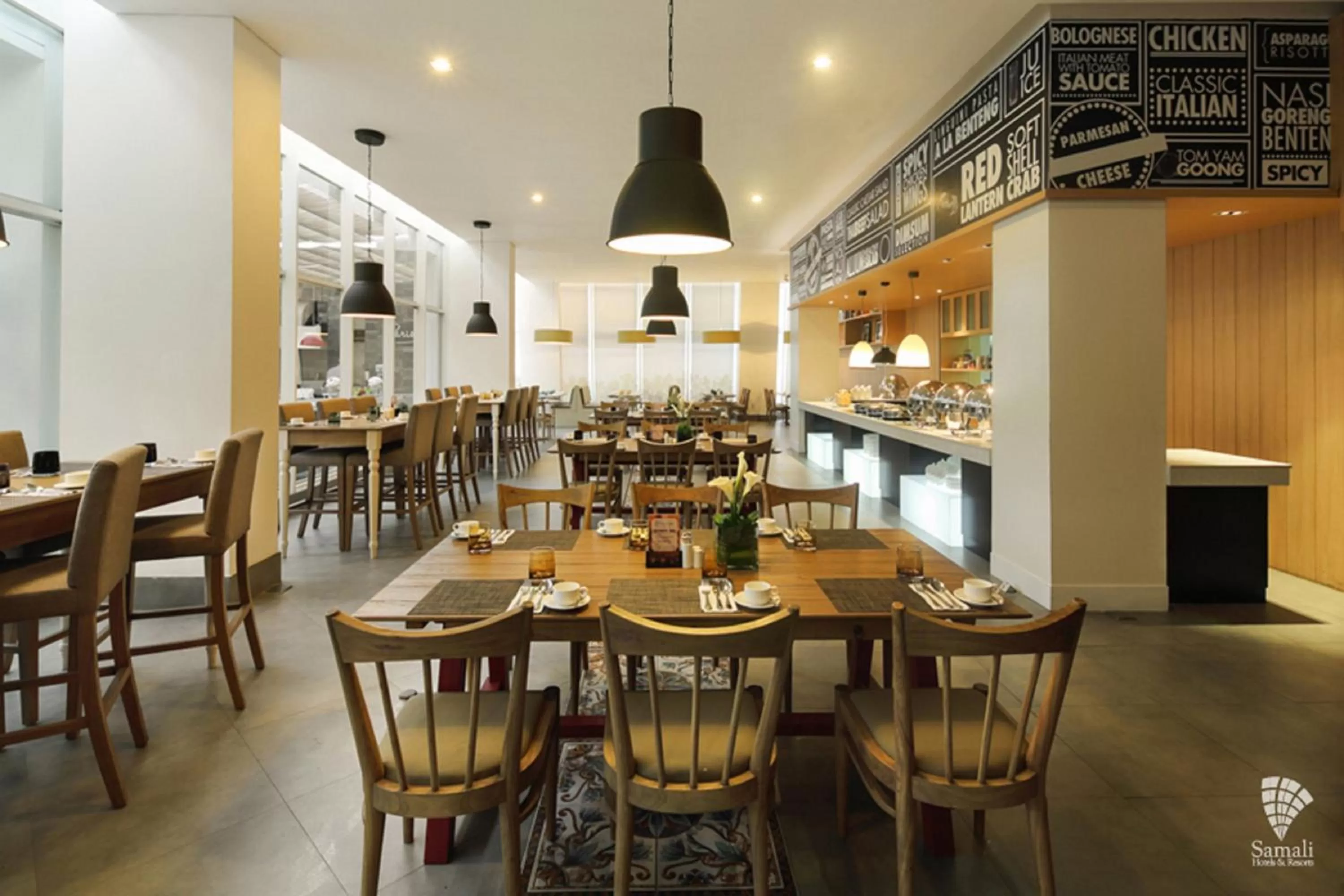 Restaurant/places to eat in d'primahotel Tangerang