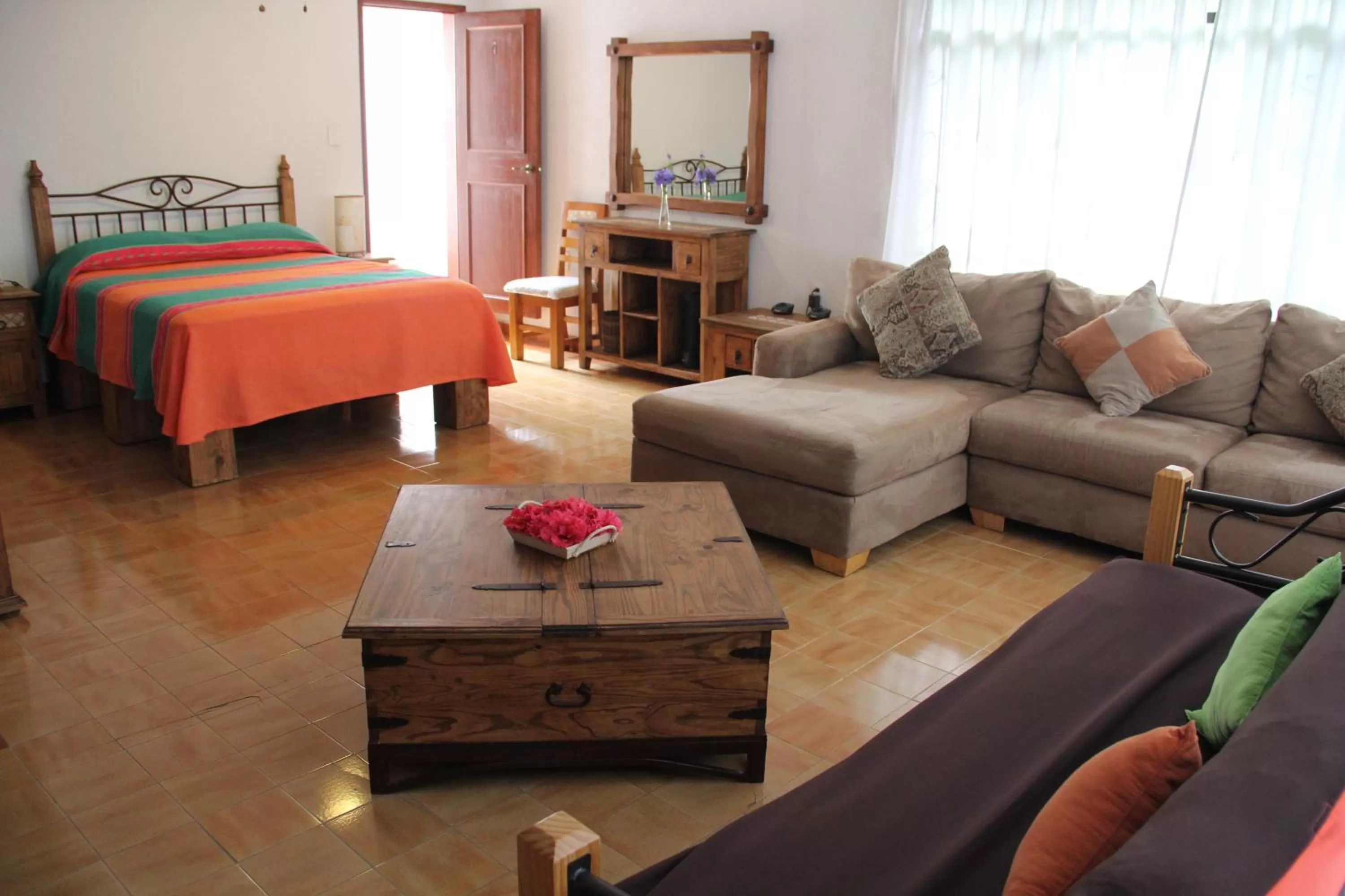 Photo of the whole room, Bed in Hotel La Villa Real