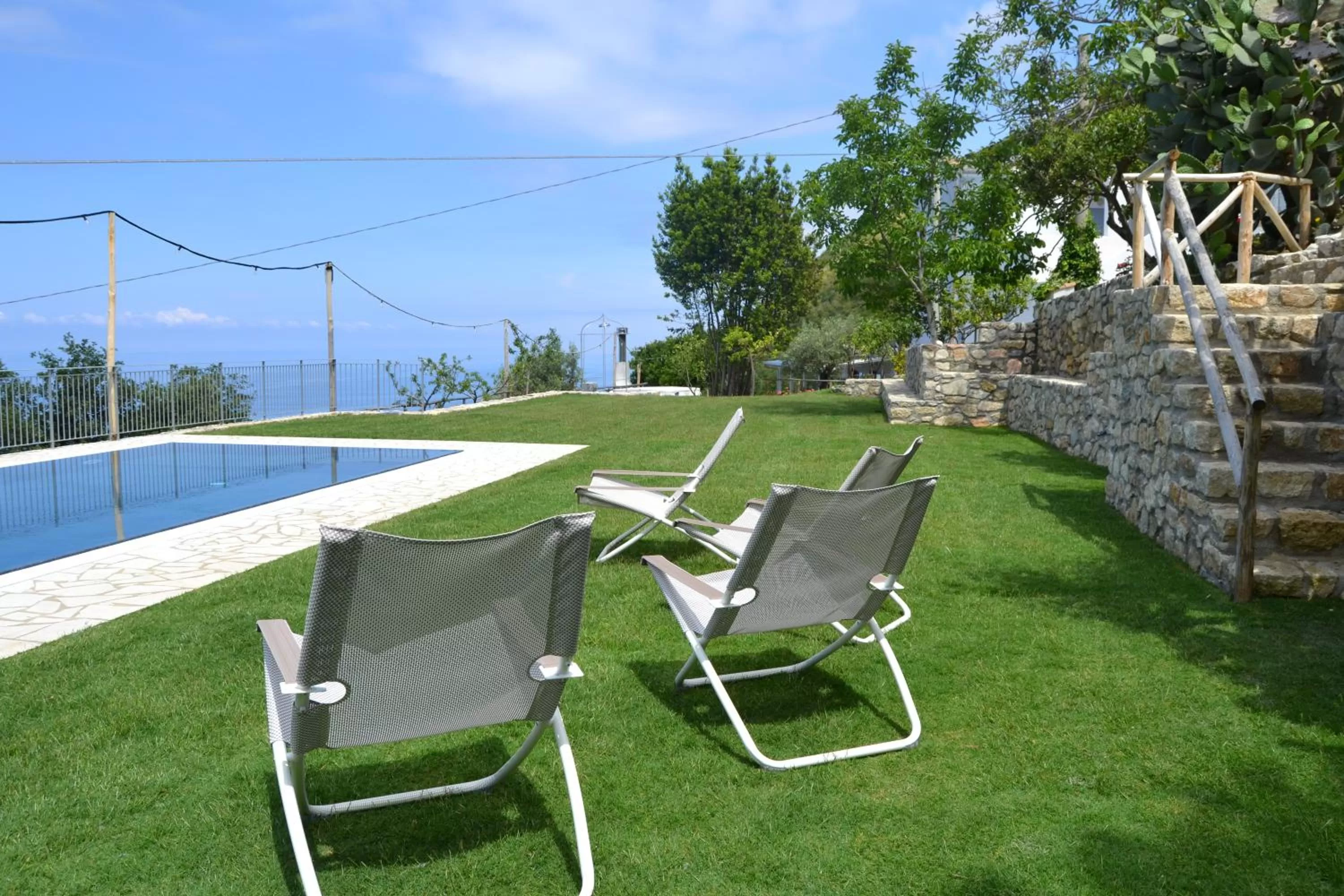 Swimming pool in Borgo Rosso di Sera - Resort Country Chic