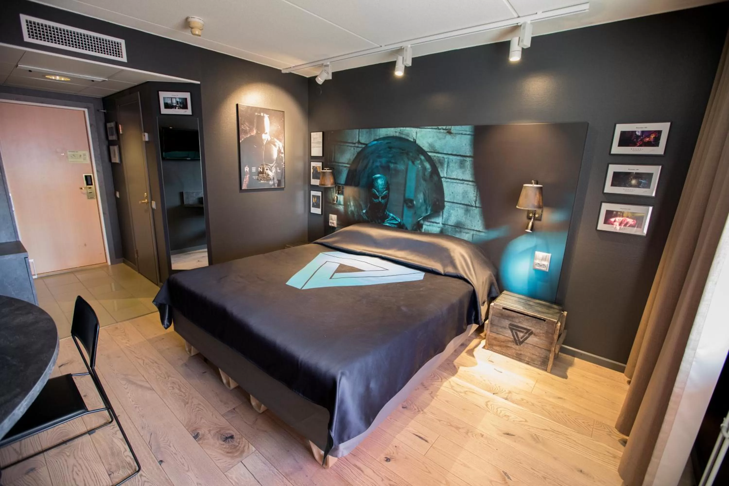 Decorative detail, Bed in Original Sokos Hotel Vaakuna Mikkeli