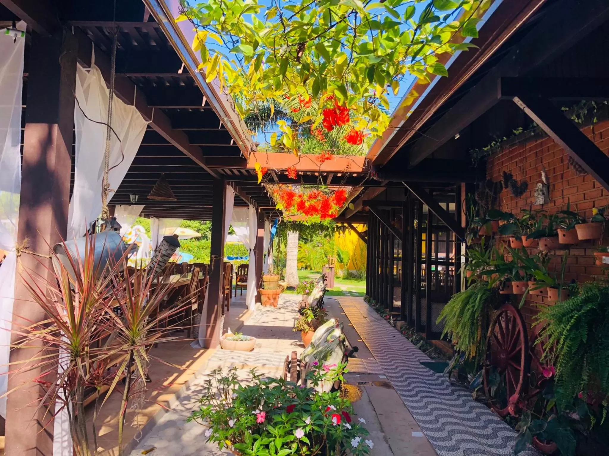 Restaurant/places to eat in Hotel Bosques do Massaguaçu