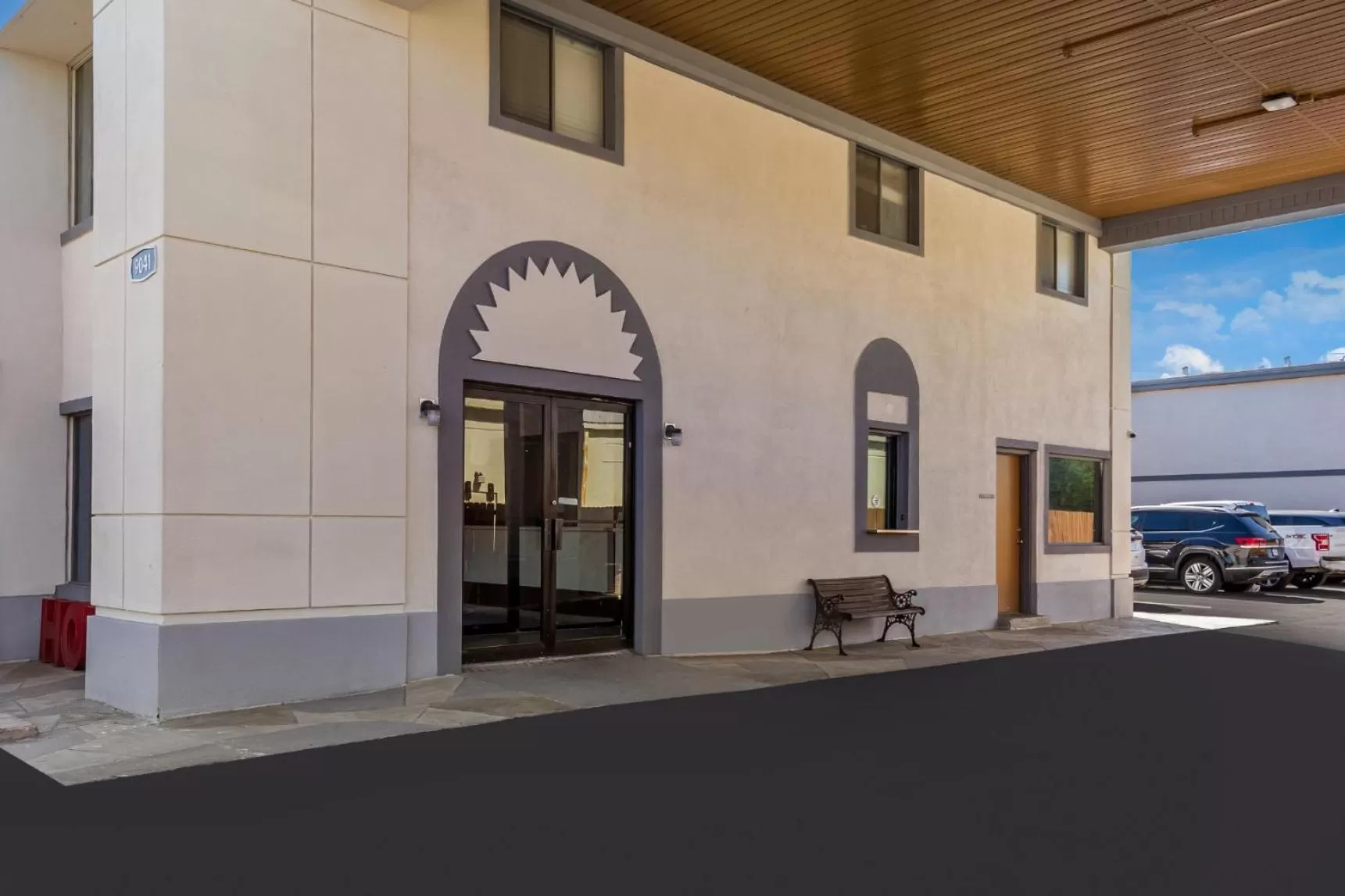 Property building in Signature Inn Houston Galleria