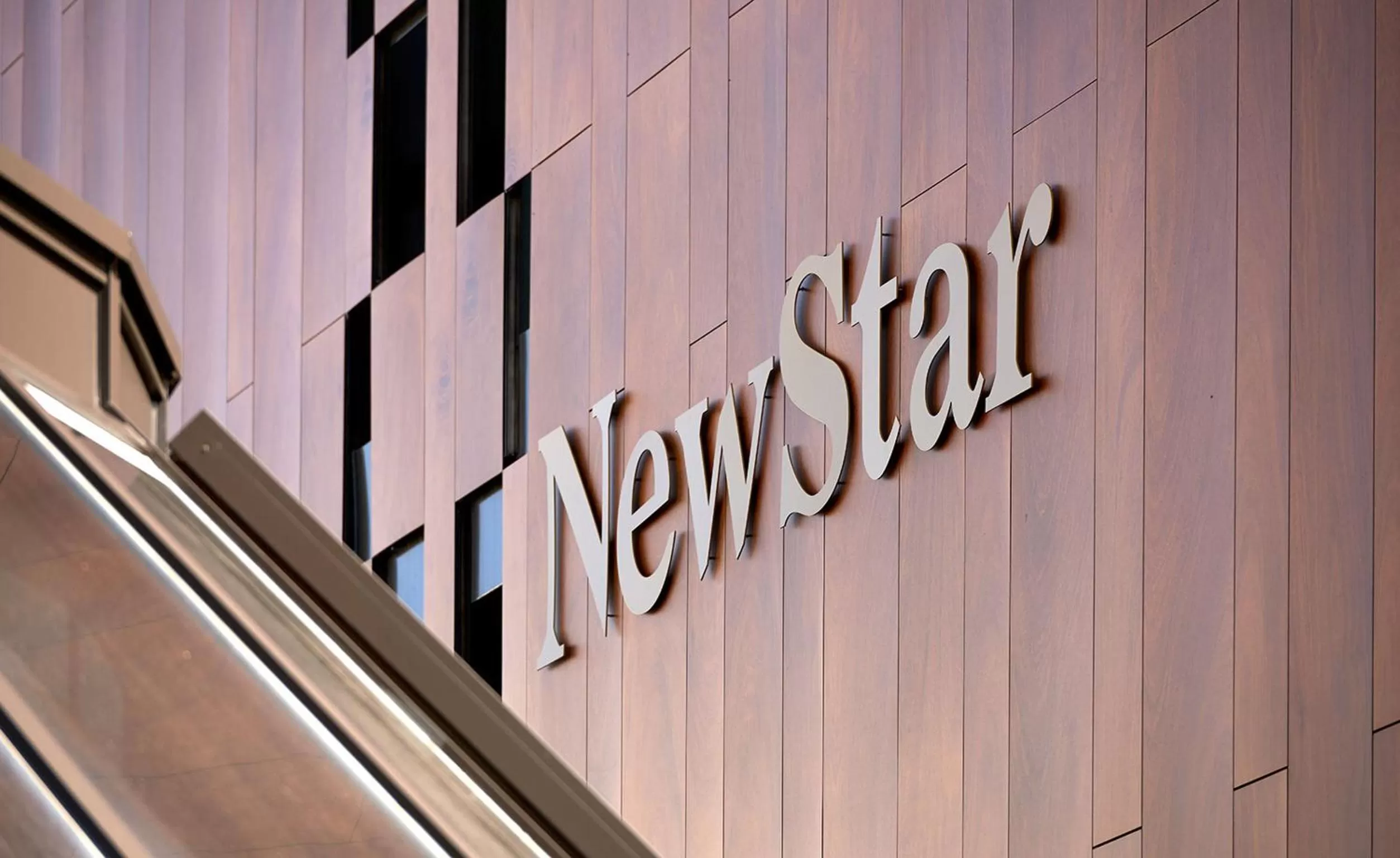 Facade/entrance in Newstar Hotel (Free Parking)