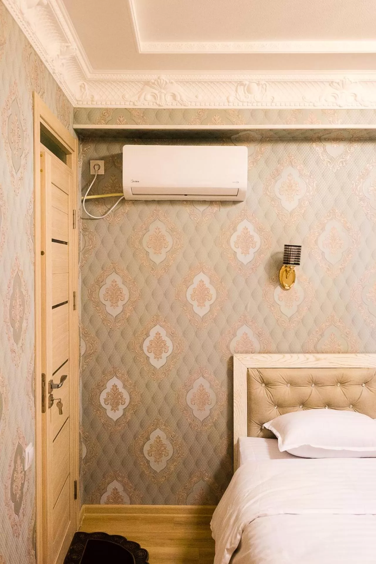 Bed in Durdona hotel