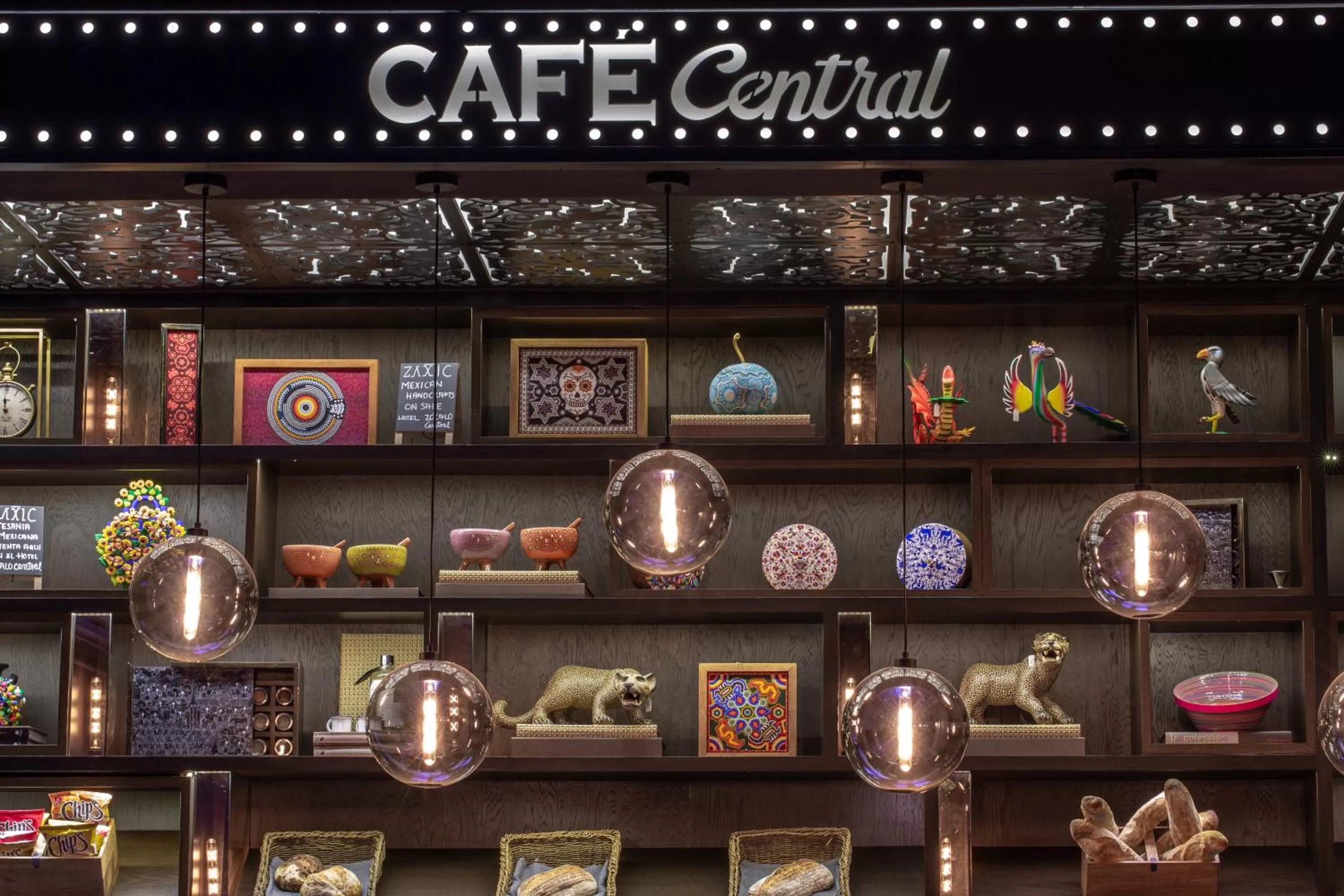 Food and drinks in Zocalo Central & Rooftop Mexico City