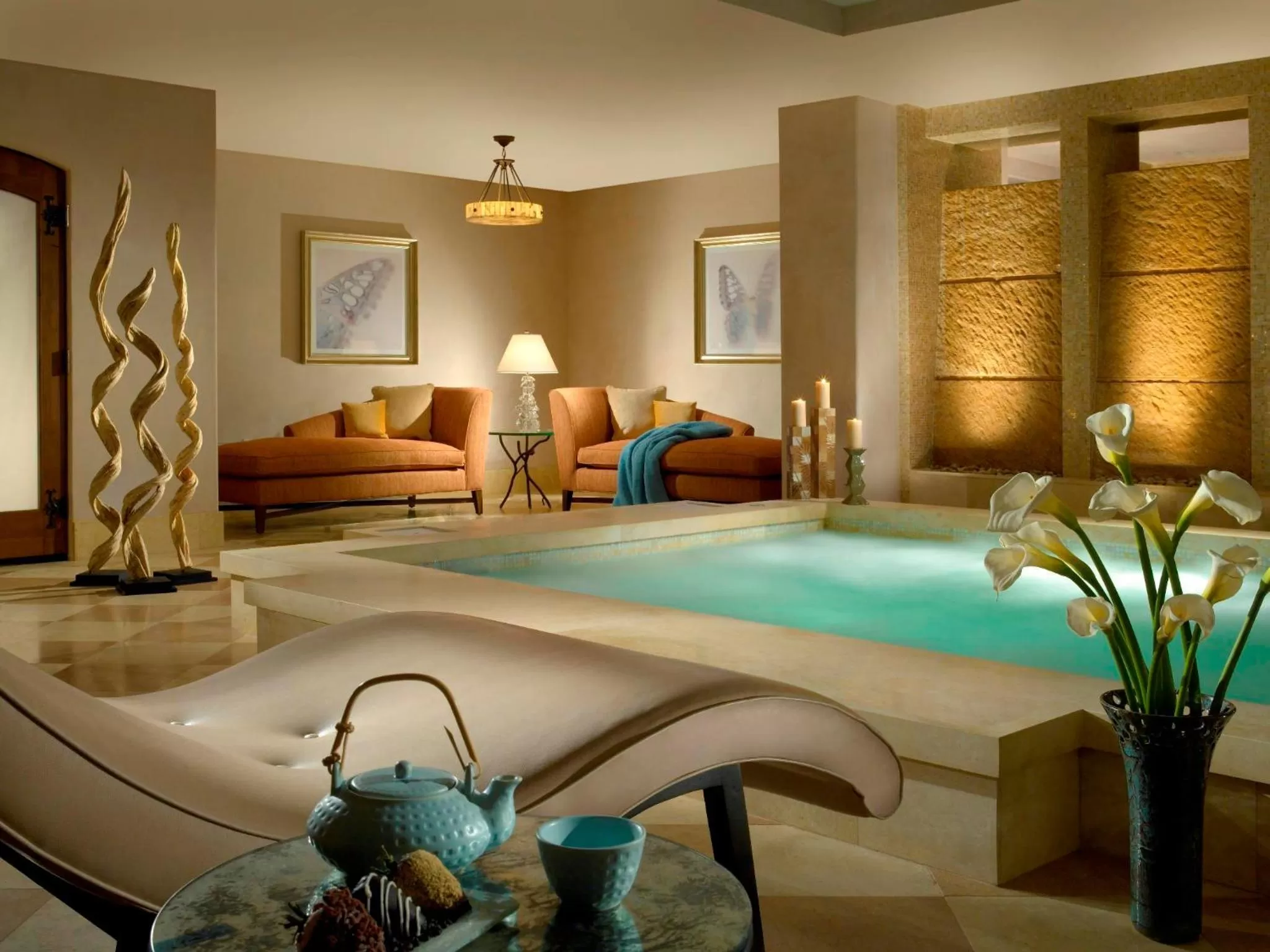 Hot Tub, Bed in The Arrabelle at Vail Square, a RockResort, by Vail Resorts