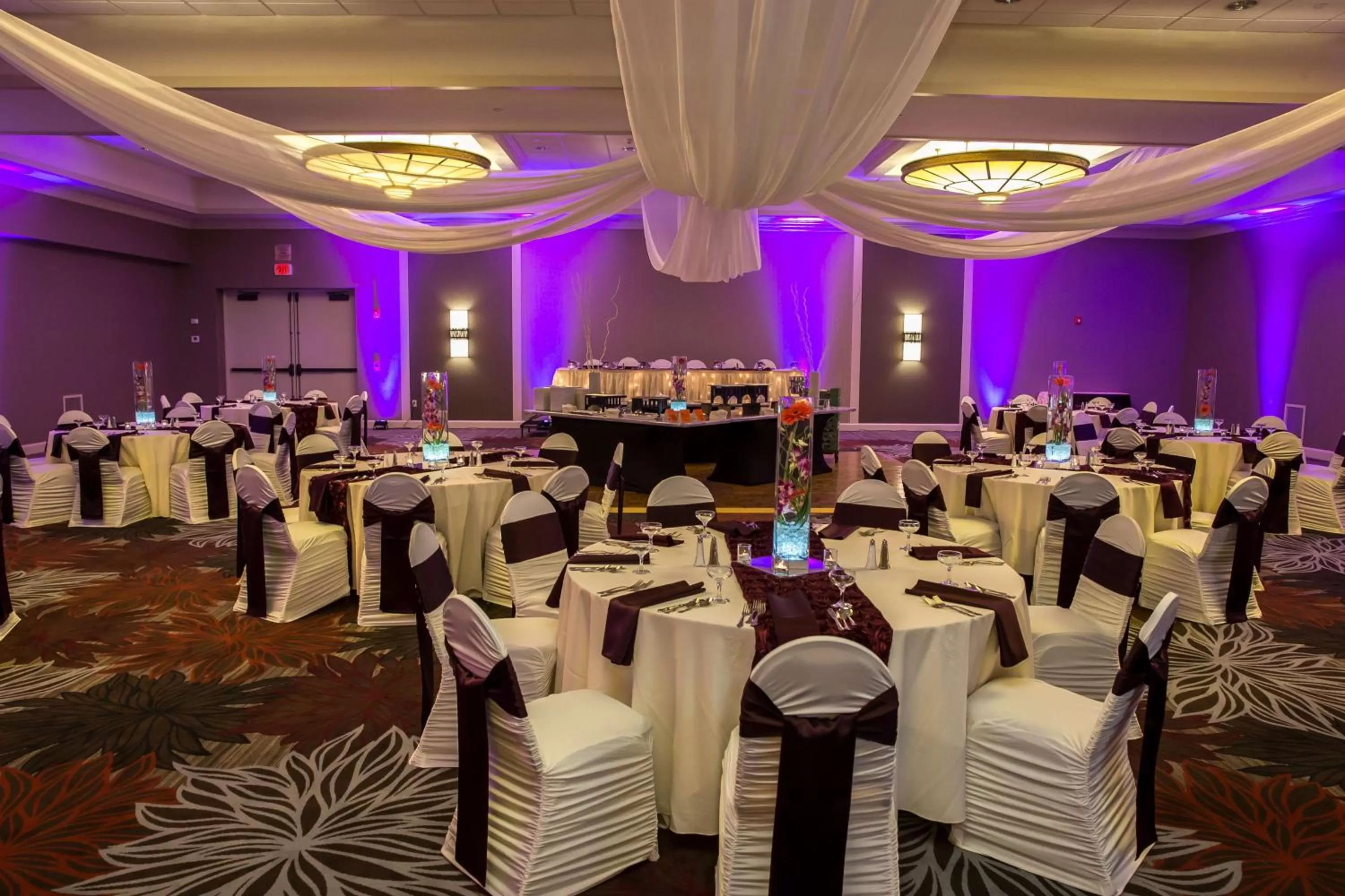 Meeting/conference room in DoubleTree by Hilton Pittsburgh-Green Tree