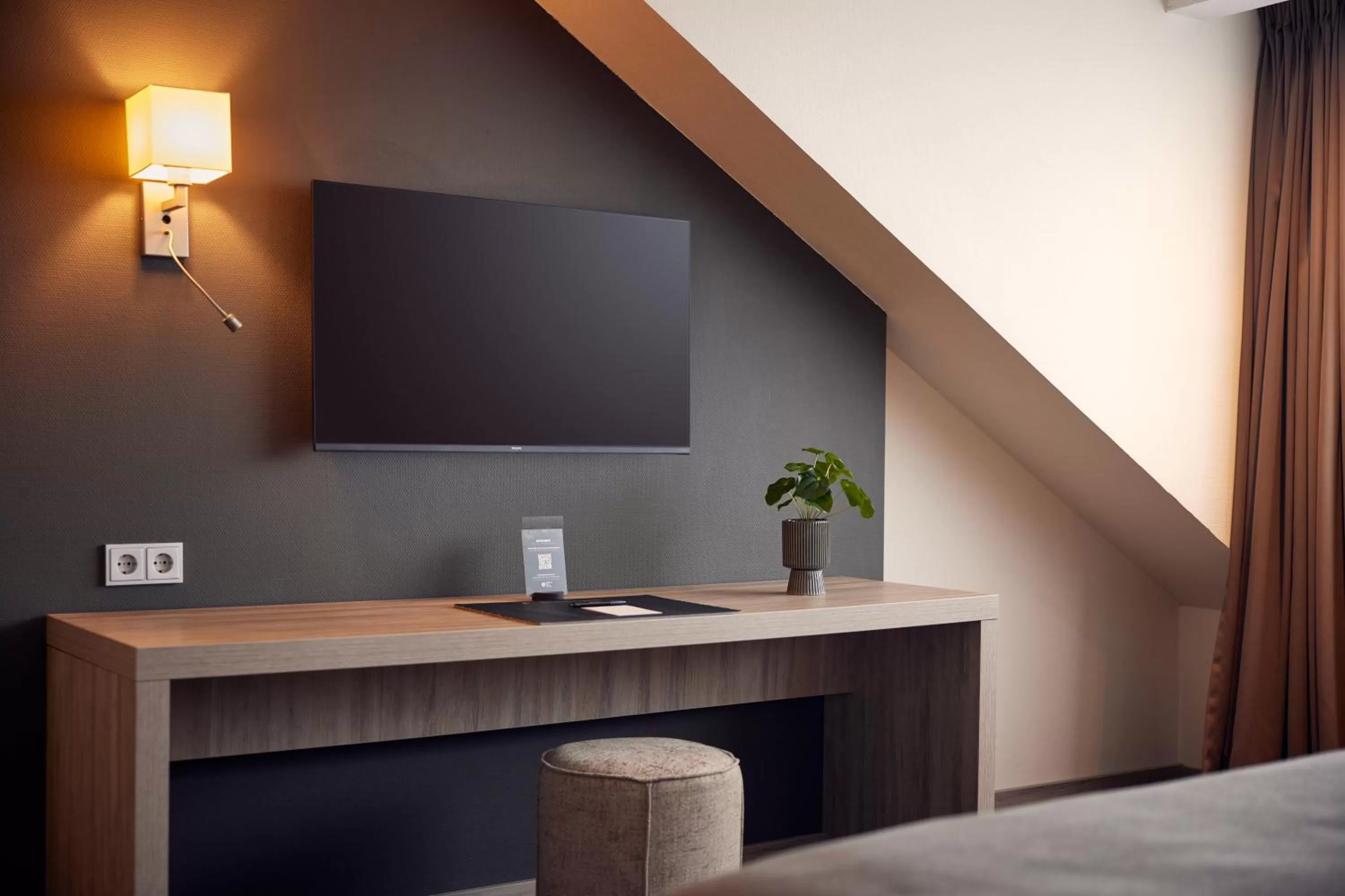 TV and multimedia, Bed in Van der Valk Cuijk - Nijmegen