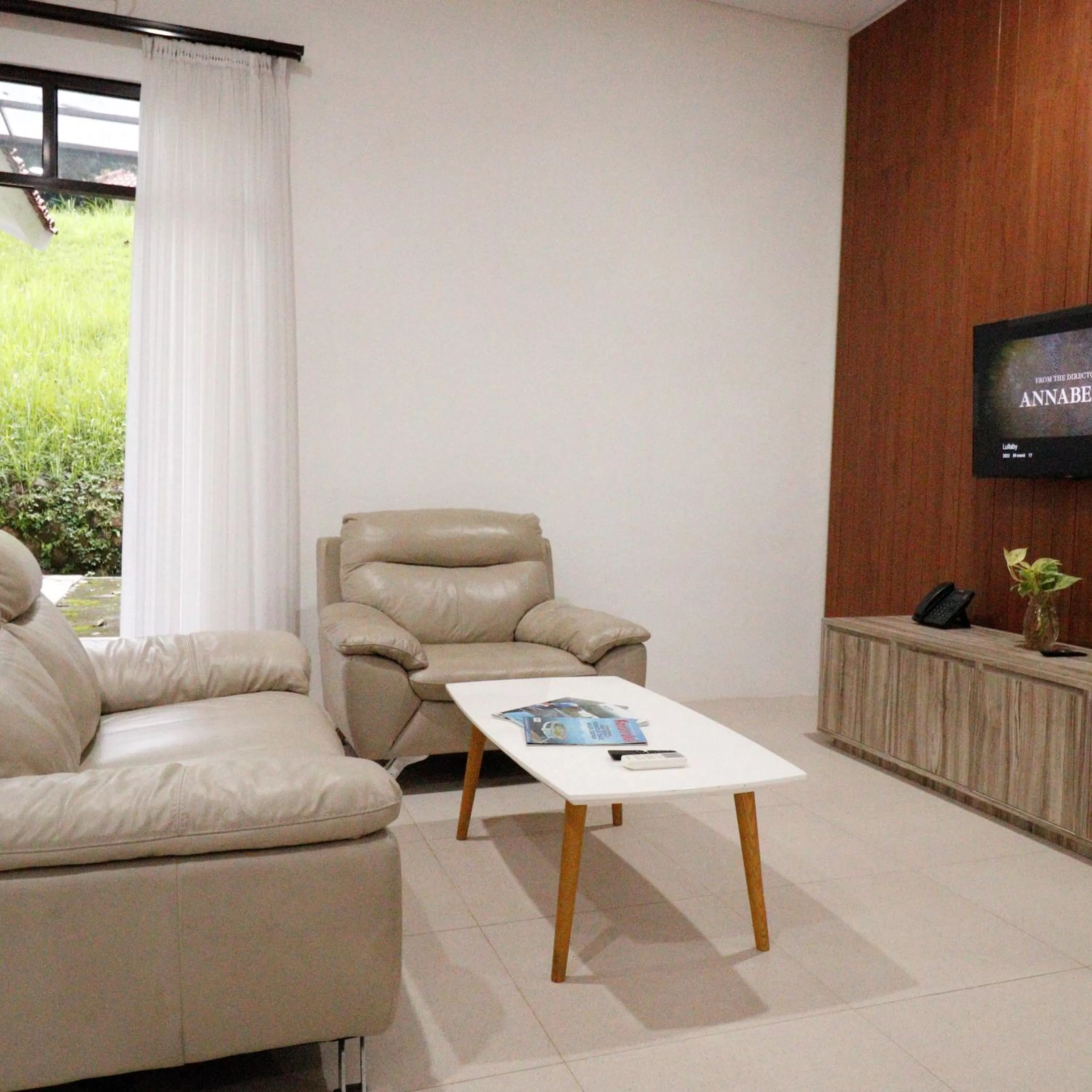 Living room in Jatiluhur Valley Resort