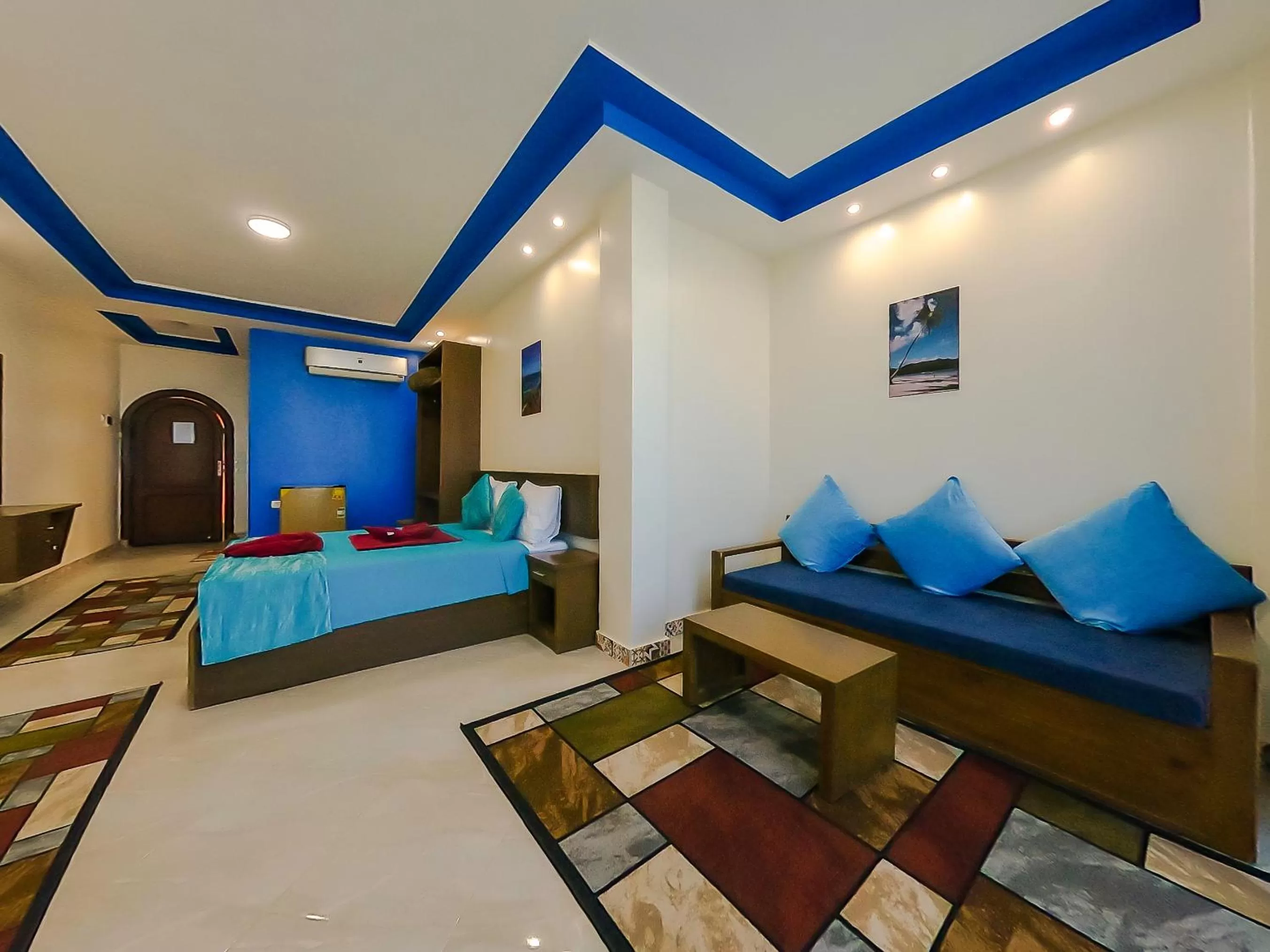 Bed in Seaview Panorama Hotel