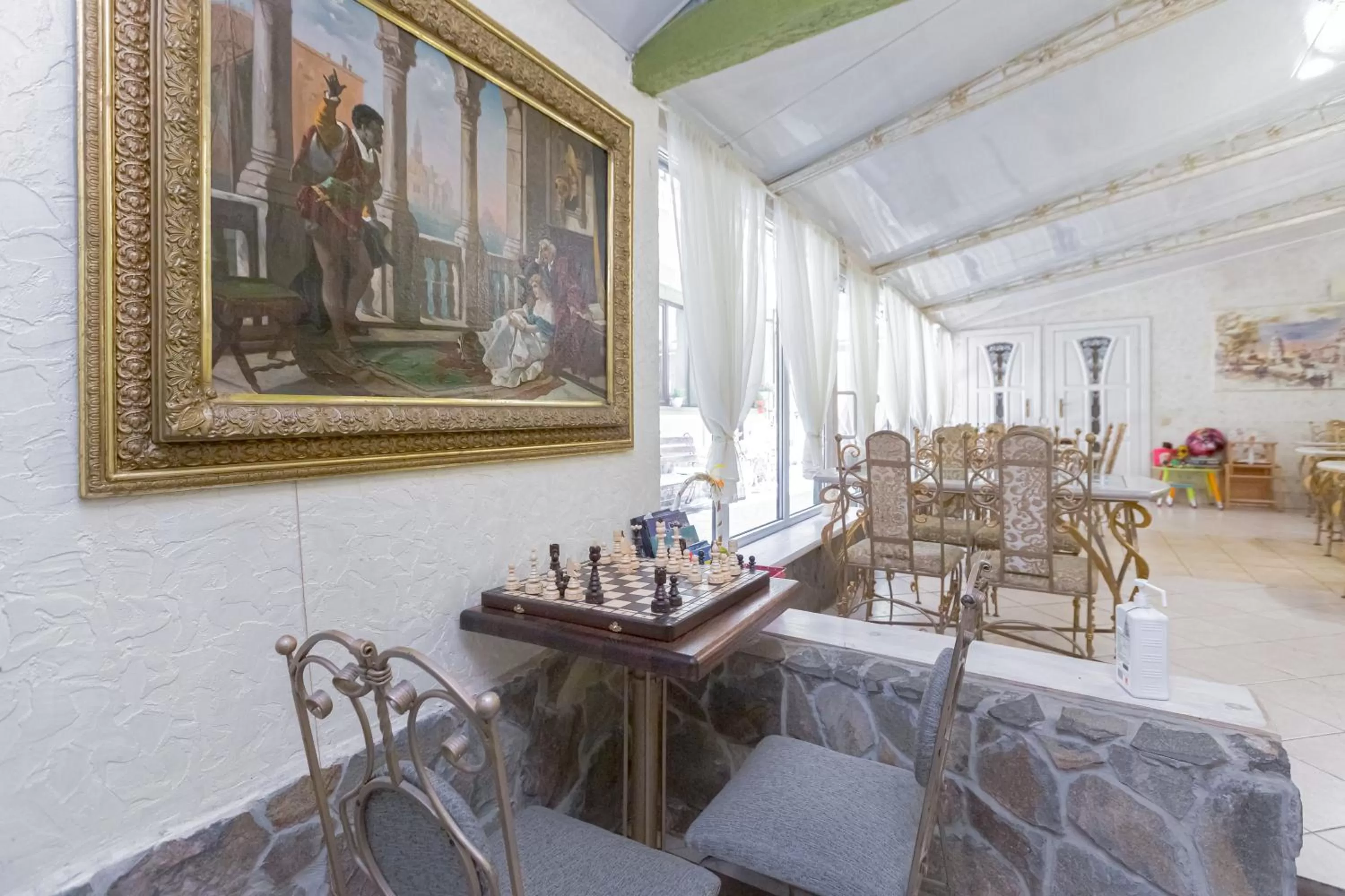 Seating area in Staryi Krakiv