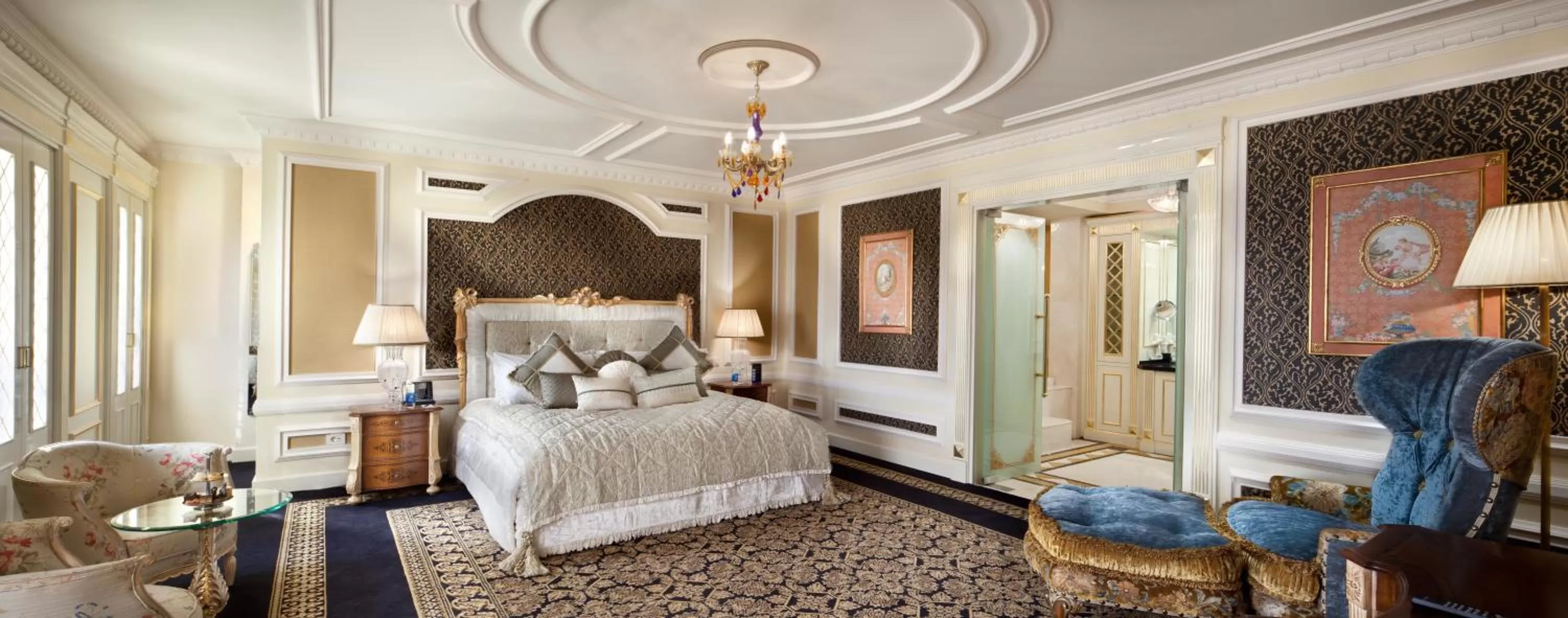 Bedroom, Bed in Divan Erbil Hotel