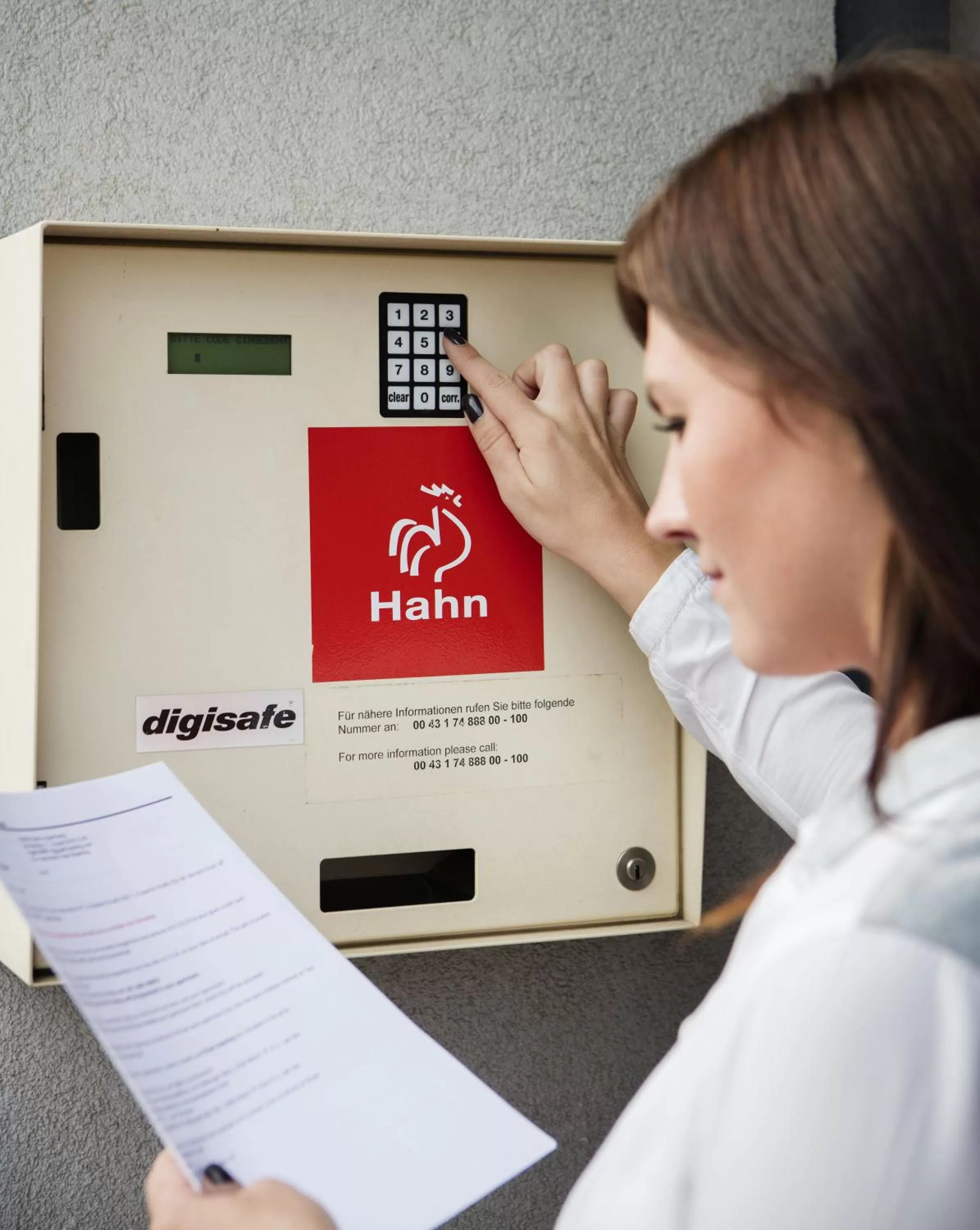 Property logo or sign in Hahn Hotel Vienna