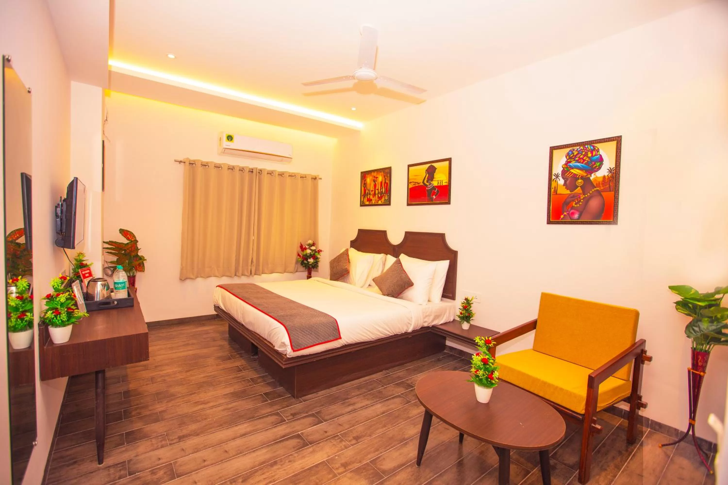 Photo of the whole room in Octave Parkland Suites