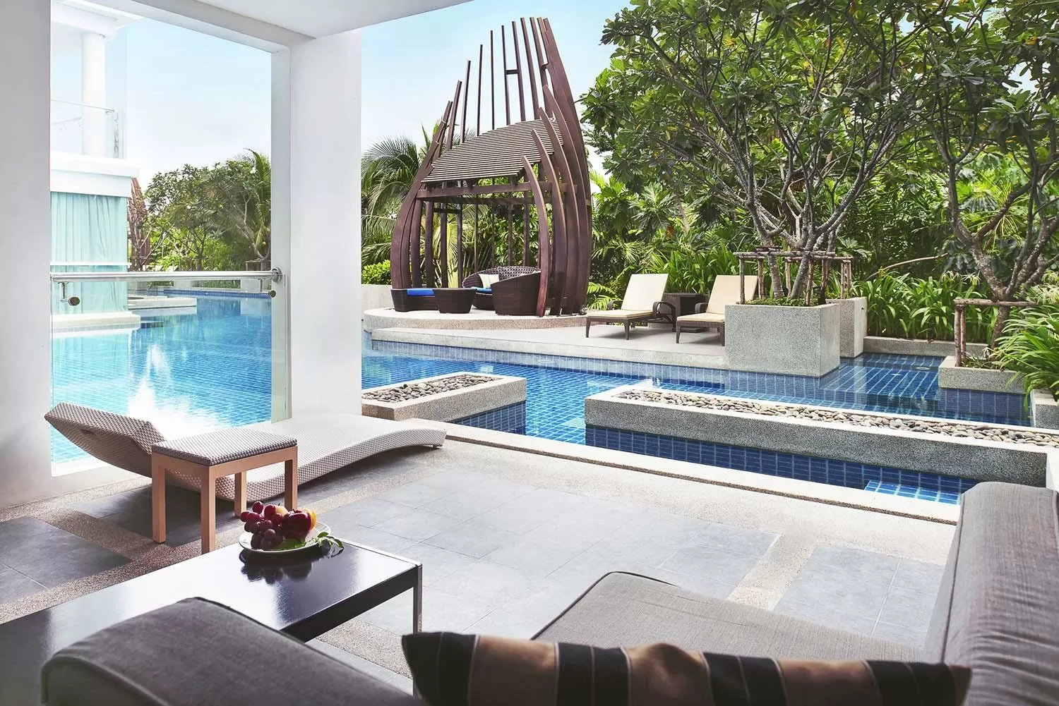 Two-Bedroom Corner Suite Pool Access in Mida De Sea Hua Hin - SHA PLUS