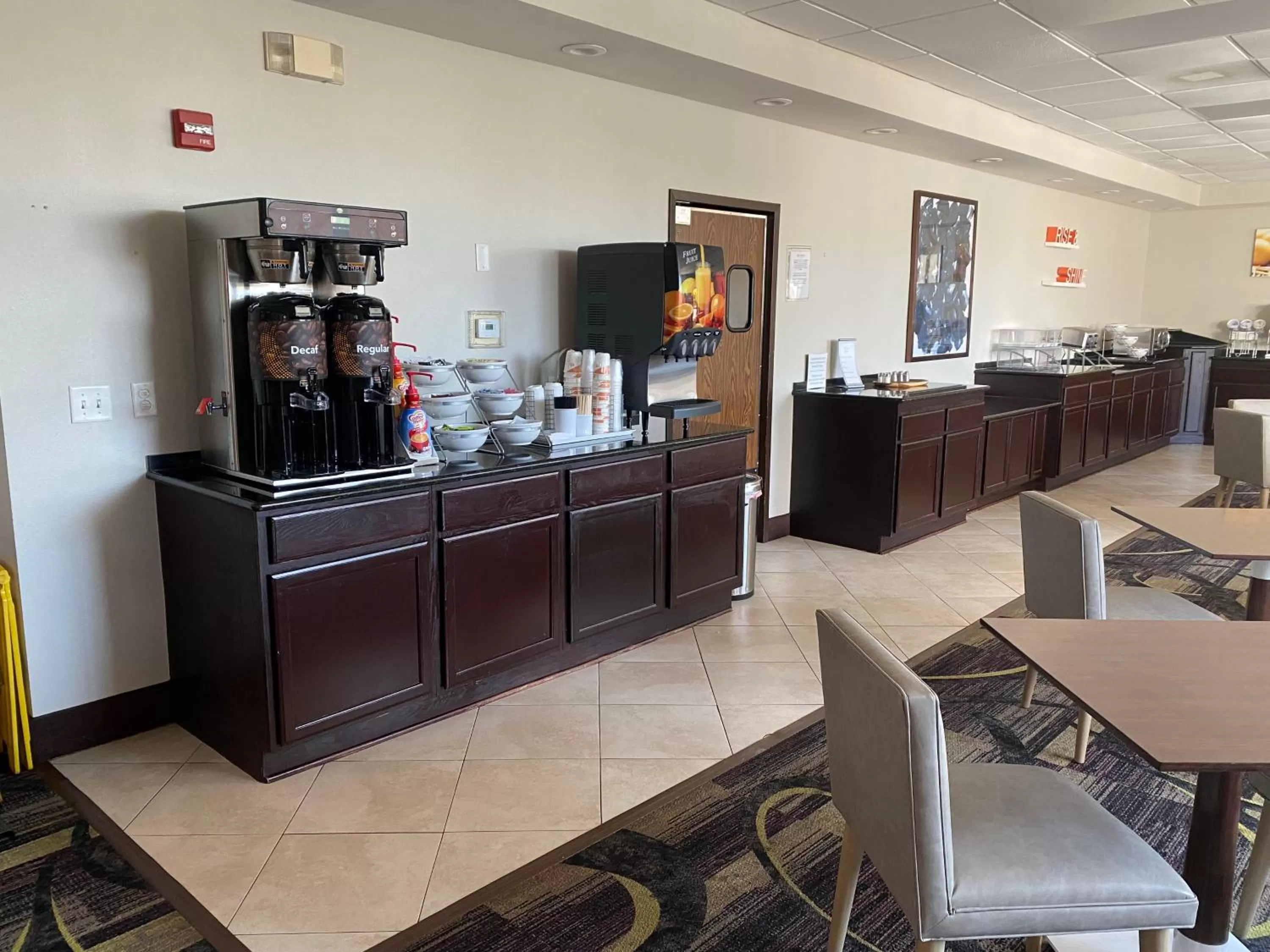 Coffee/tea facilities in Comfort Inn Conover-Hickory