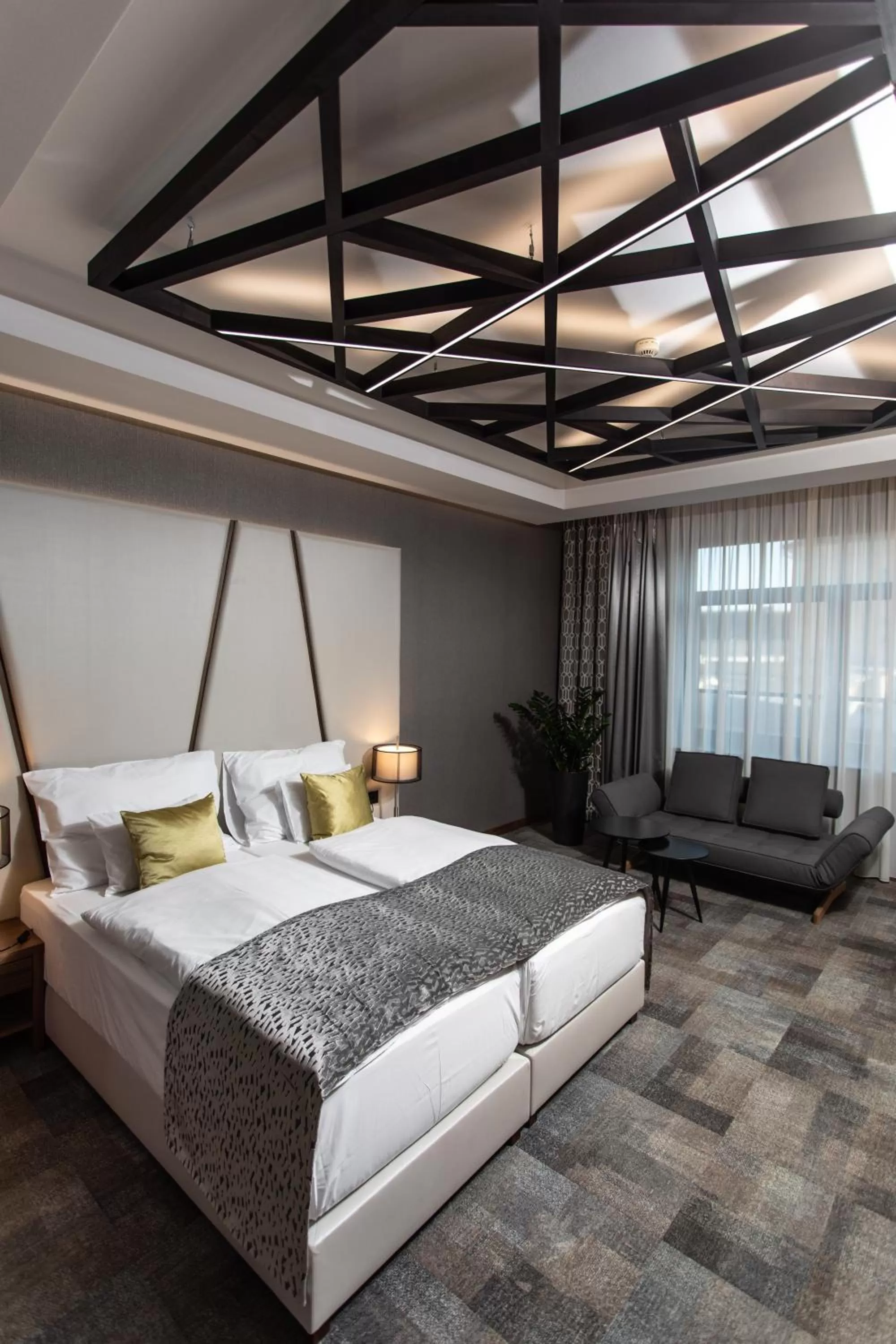 Photo of the whole room, Bed in Artis Boutique Hotel