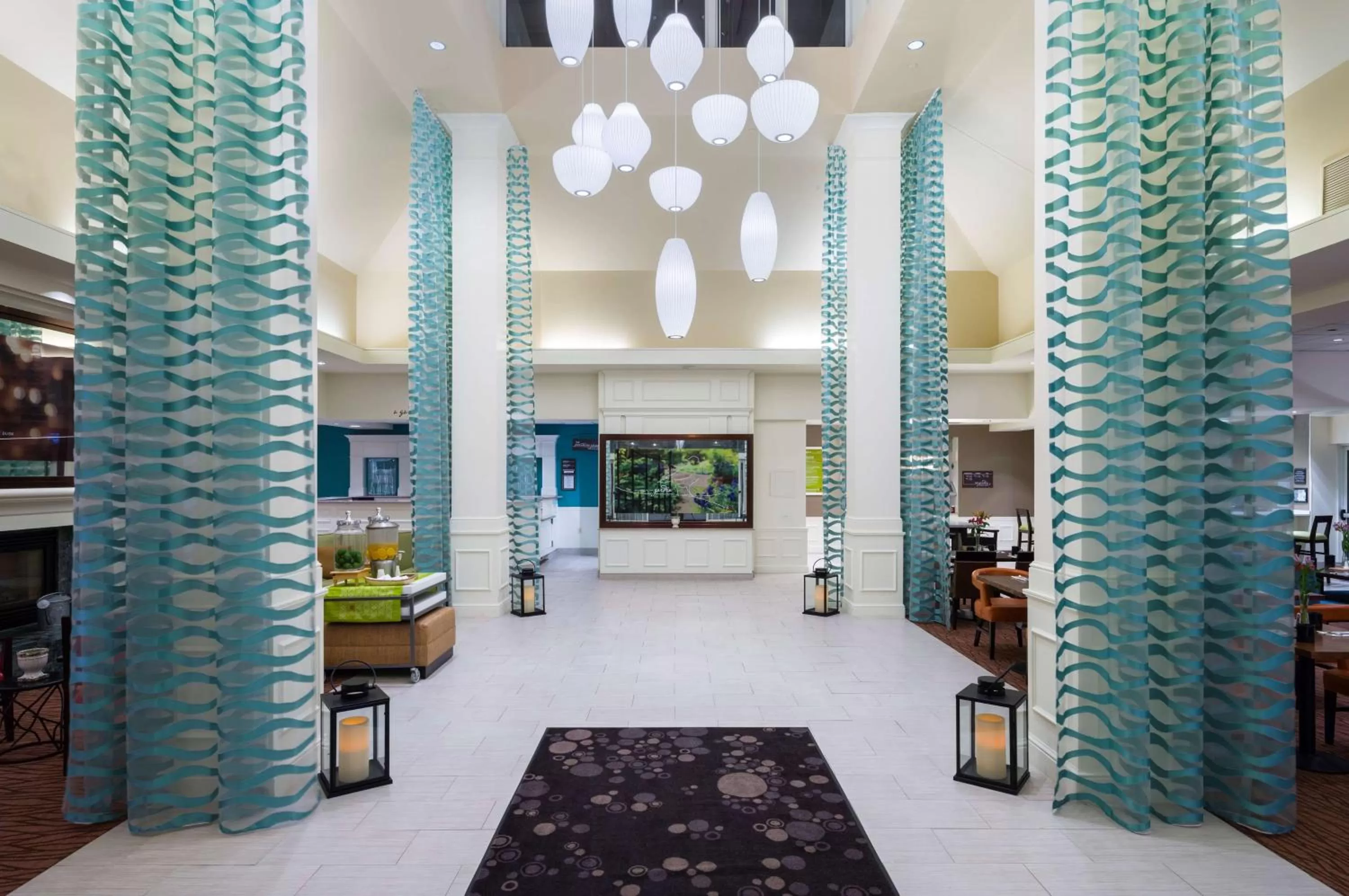 Lobby or reception in Hilton Garden Inn Edison/Raritan Center