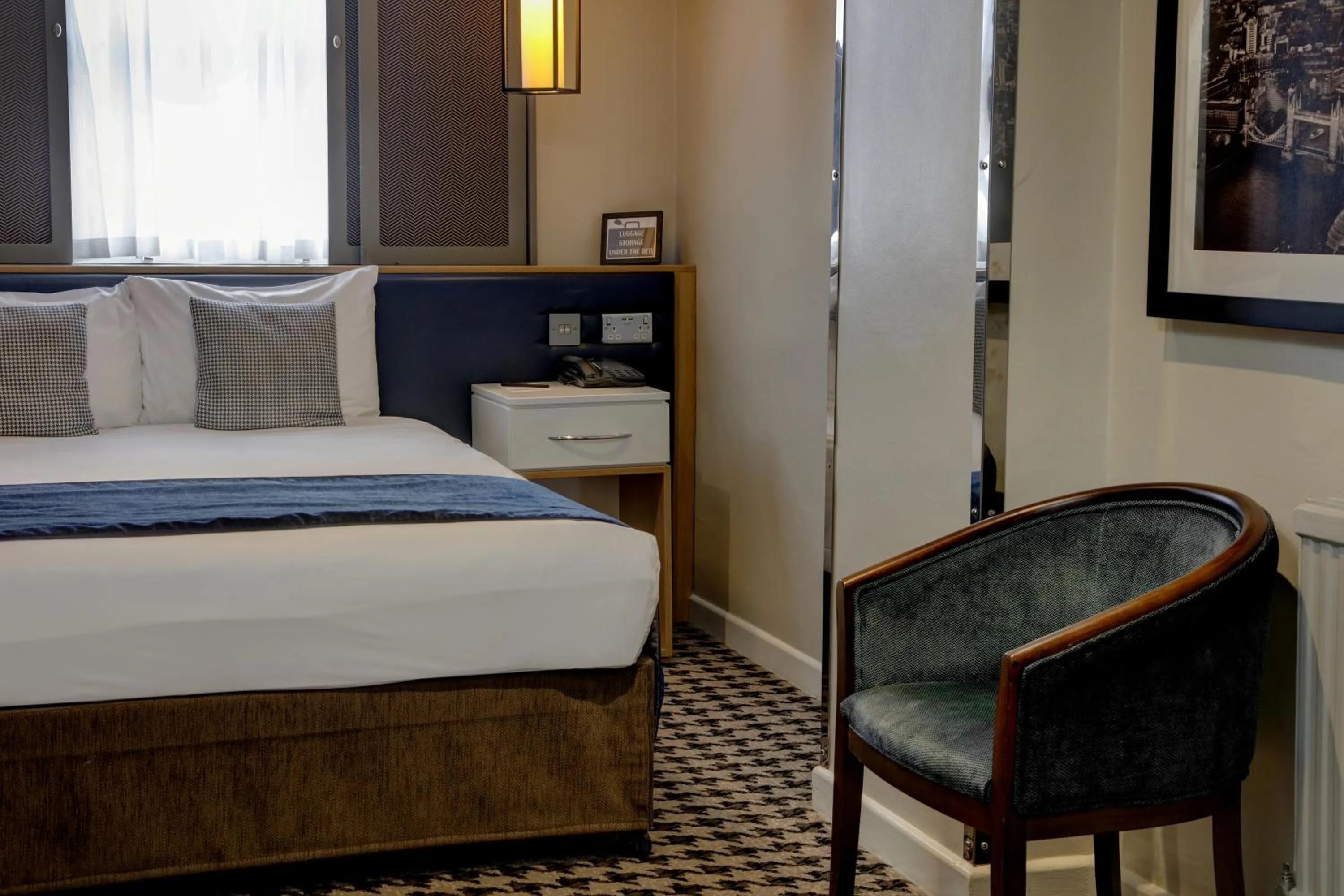 Bed in Corus Hyde Park Hotel