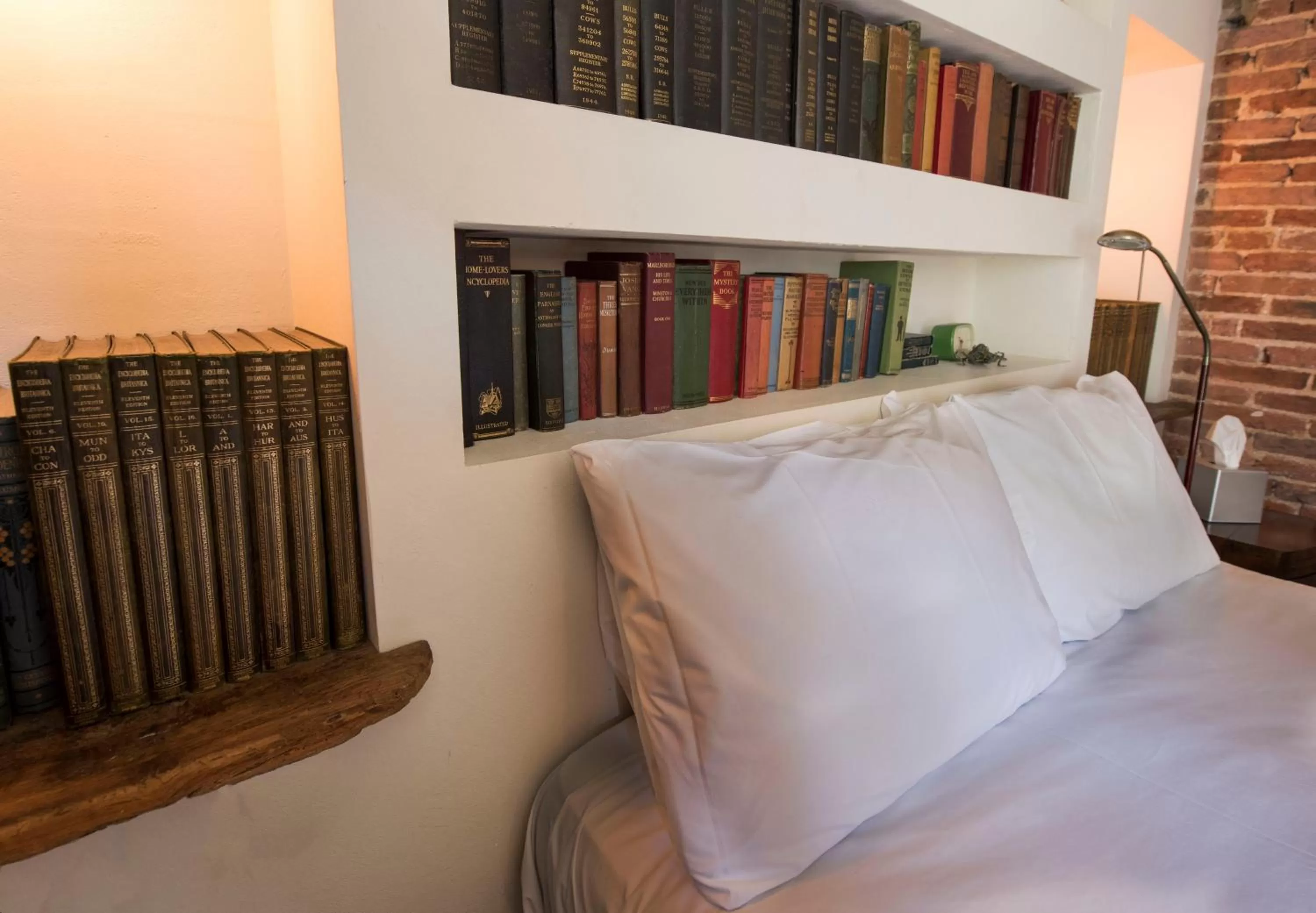 Decorative detail, Bed in Alma Inn & Dining Rooms