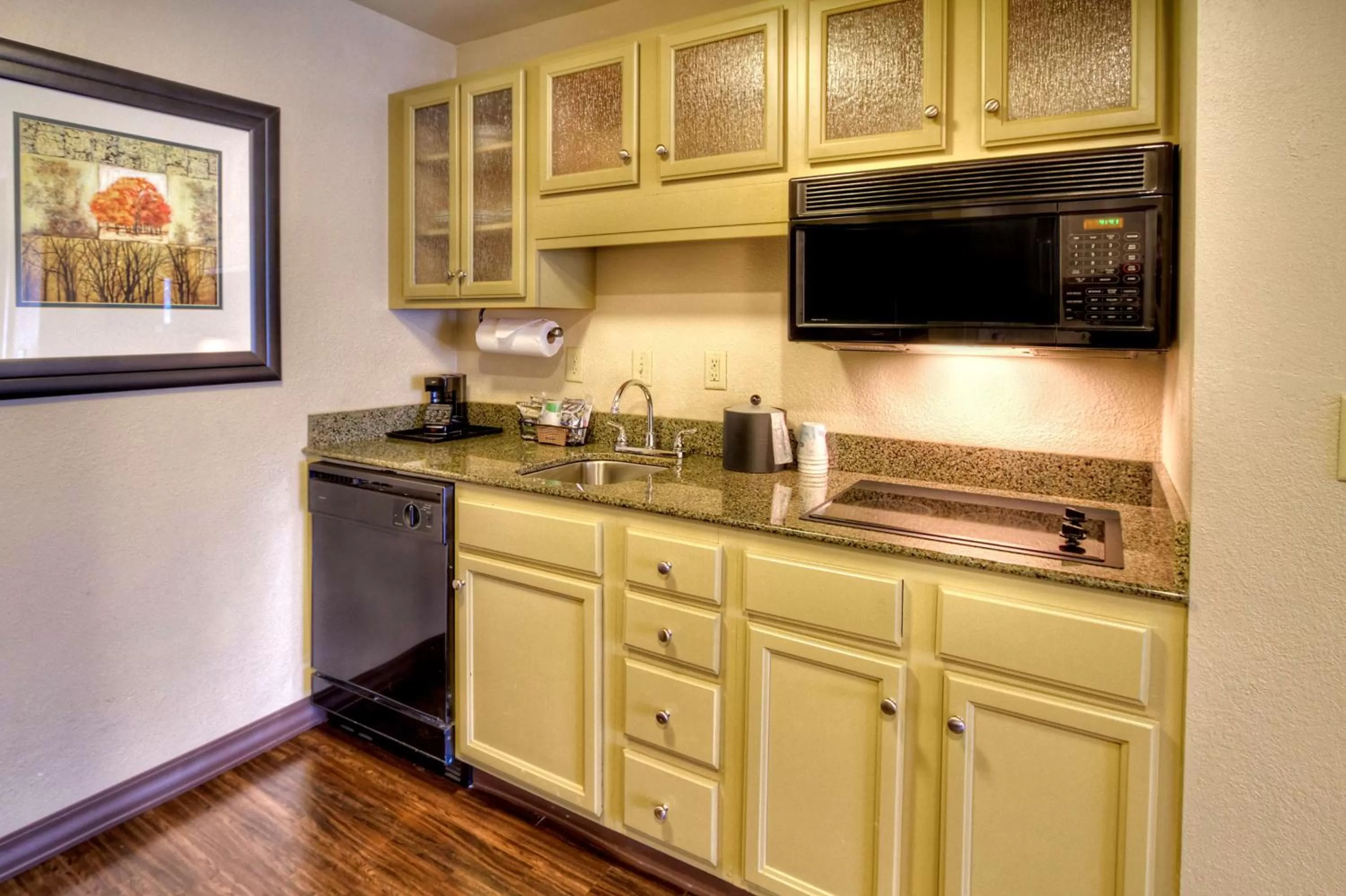 Bed in Hampton Inn & Suites Nashville-Vanderbilt-Elliston Place