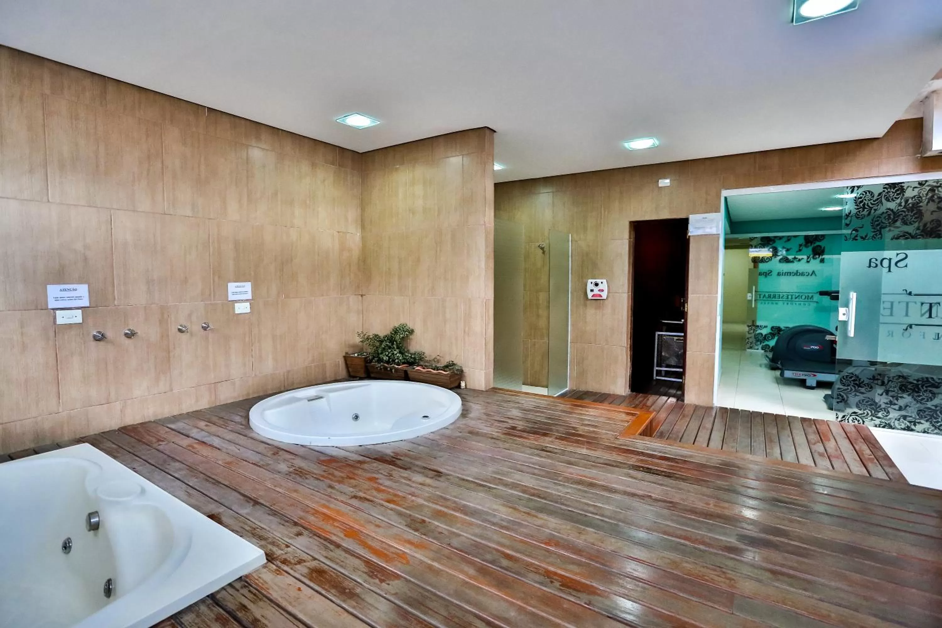 Hot Tub in Monte Serrat Hotel