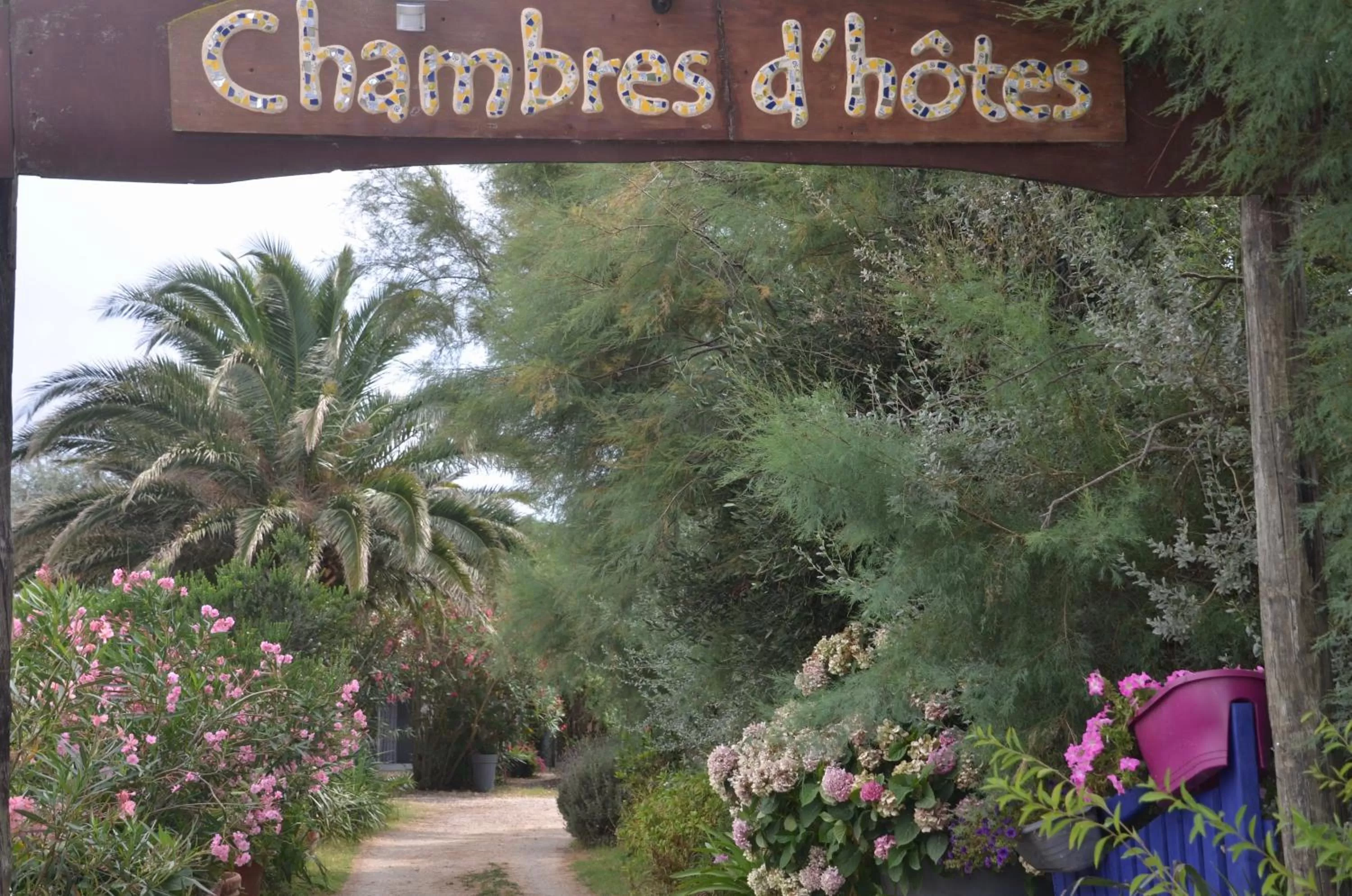 Property logo or sign in Gites Chambres d'hotes Mazet du Maréchal Ferrant