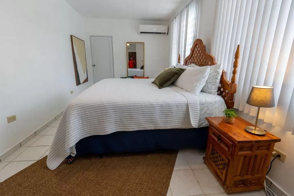 Bed in El Flamingo Beach Club