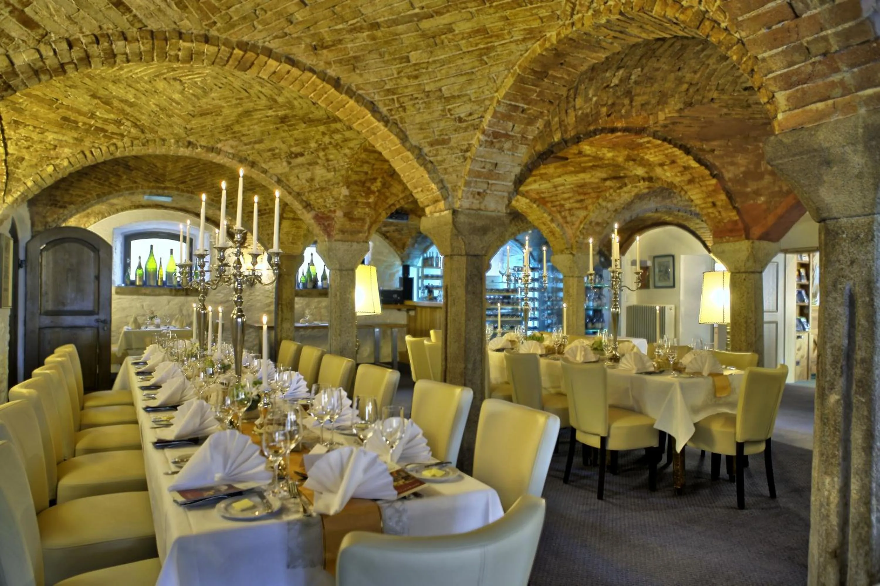 Restaurant/places to eat in Hotel Gut Schmelmerhof