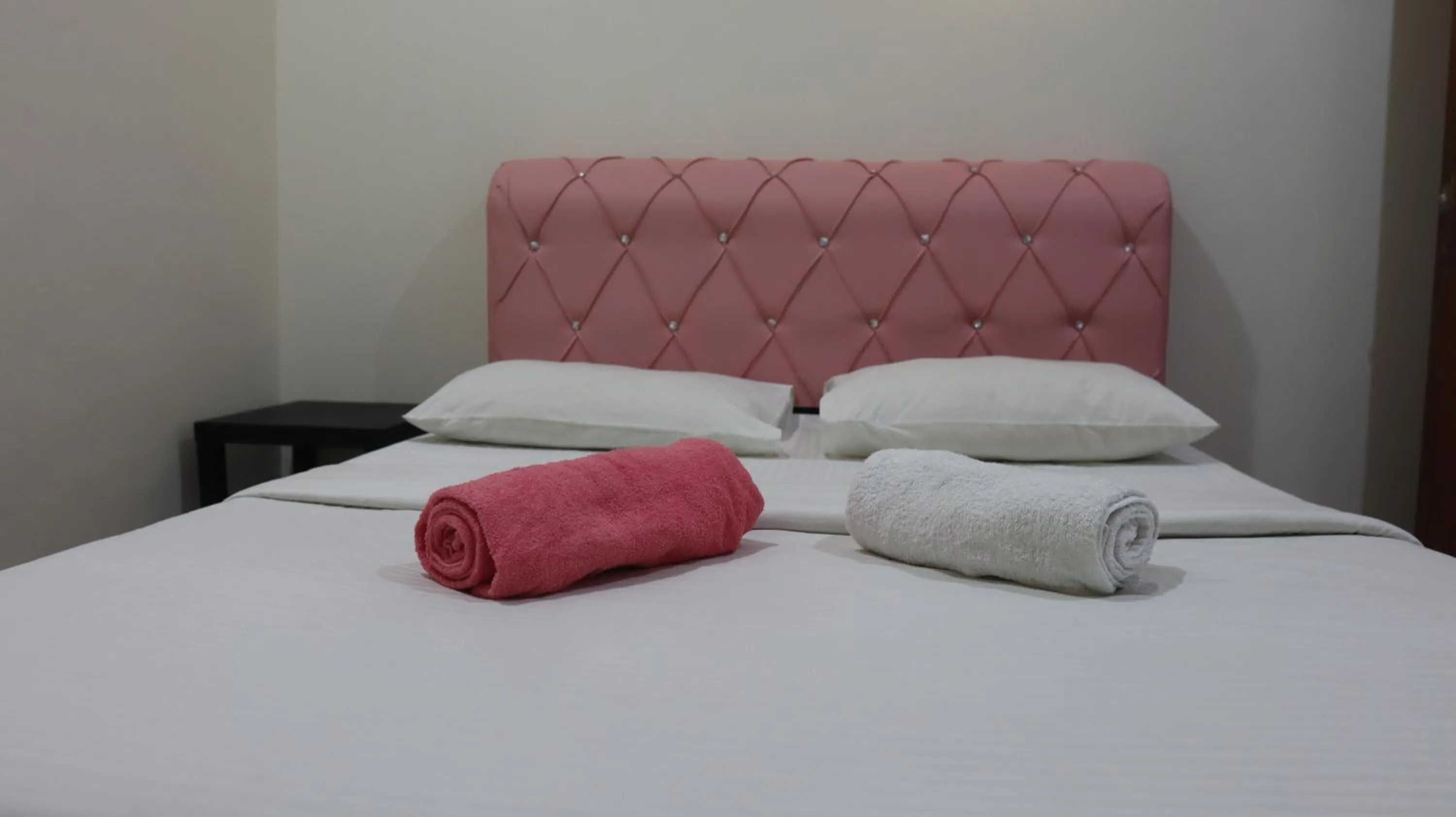 Bed in The Explorers Guesthouse and Hostel