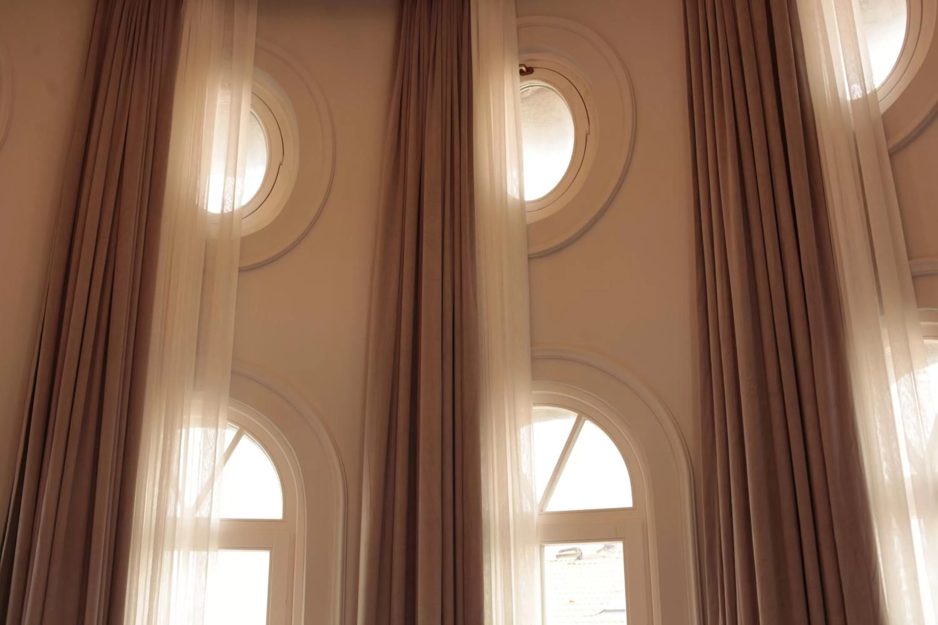 Bedroom in Orientbank Hotel Istanbul, Autograph Collection