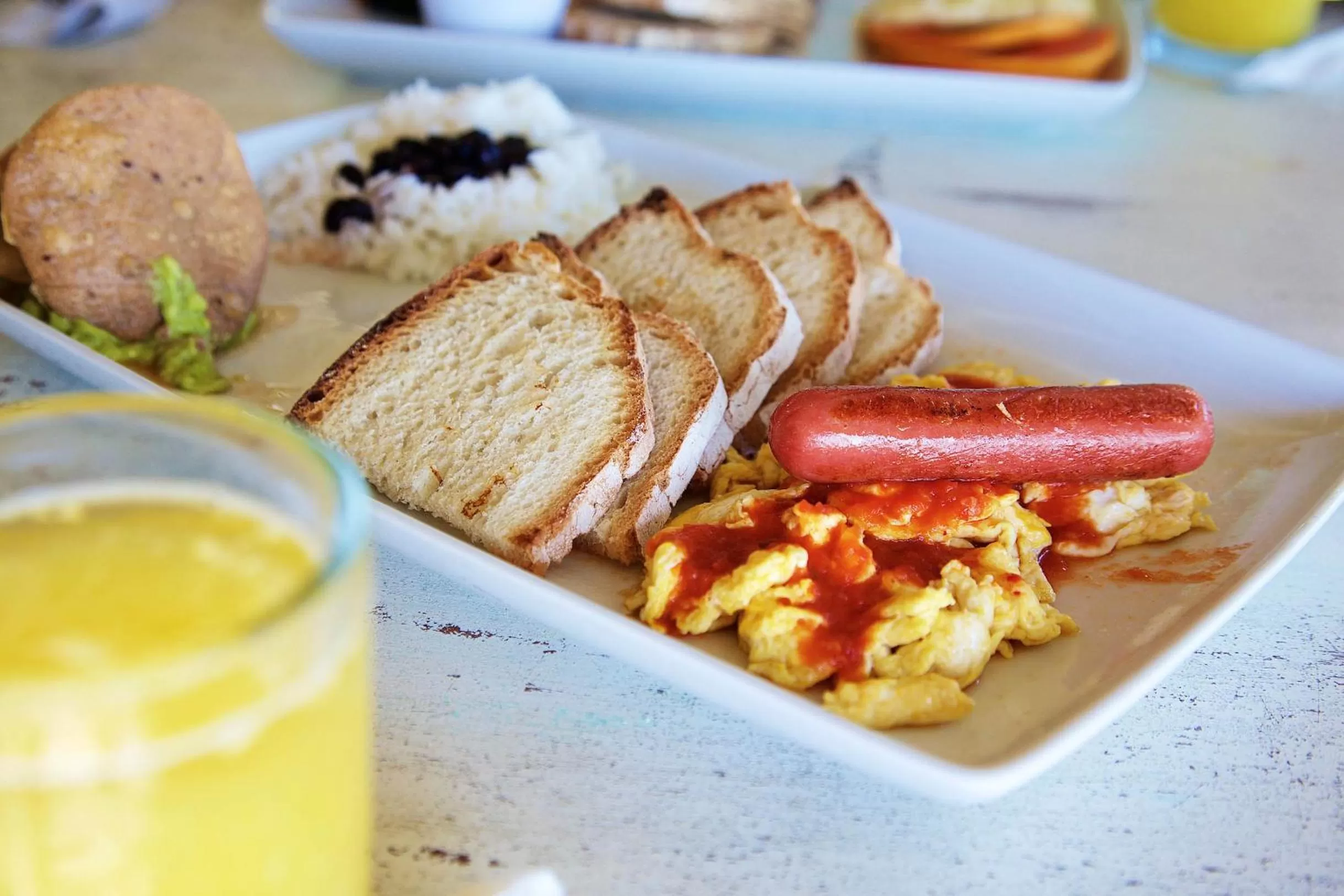 Restaurant/places to eat in Punta Piedra Beach Posada