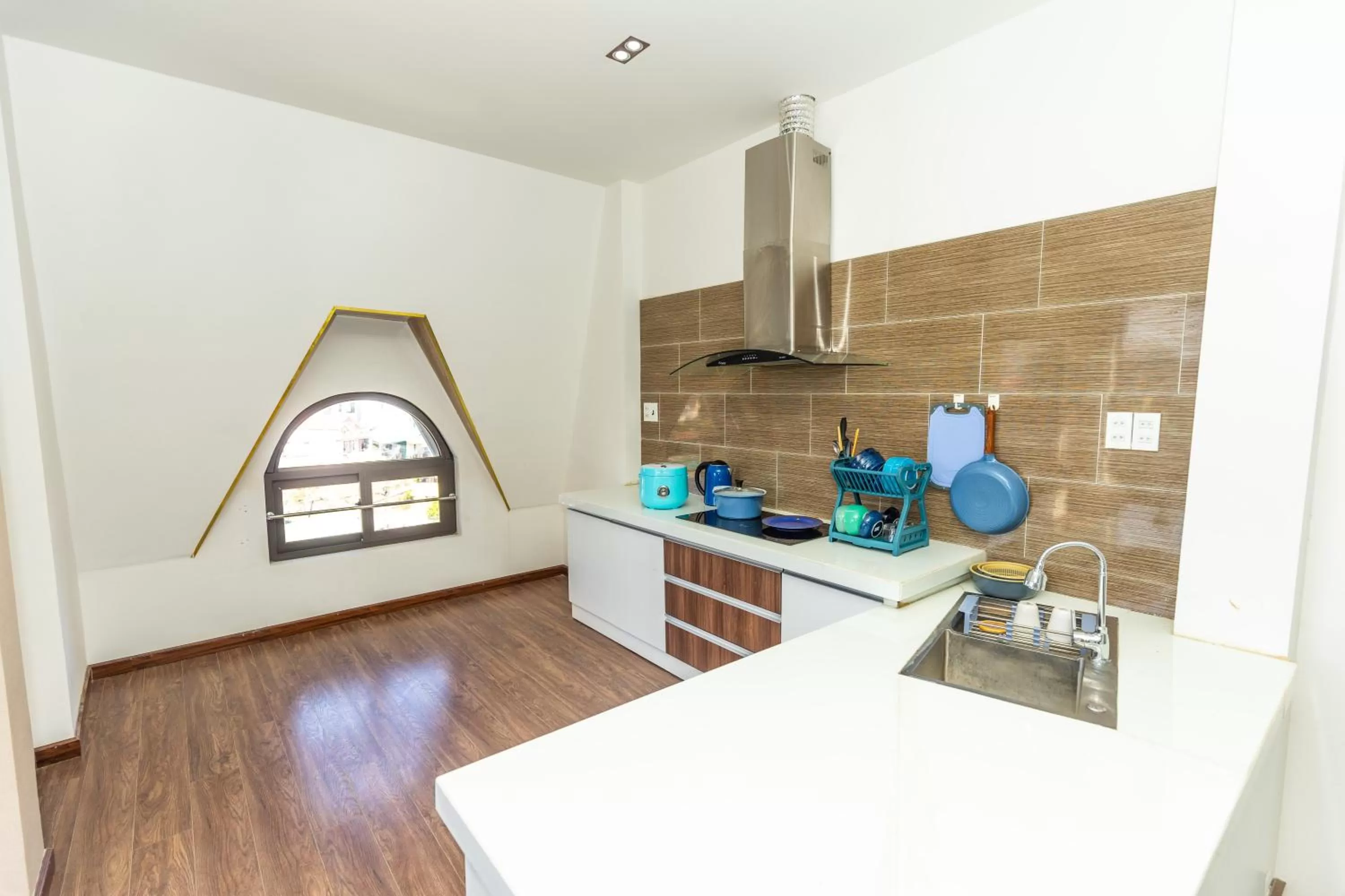 Kitchen or kitchenette in Ngàn Phố Studio & Love Hotel