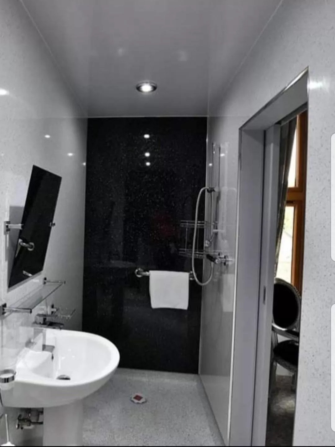 Bathroom in West End Hotel