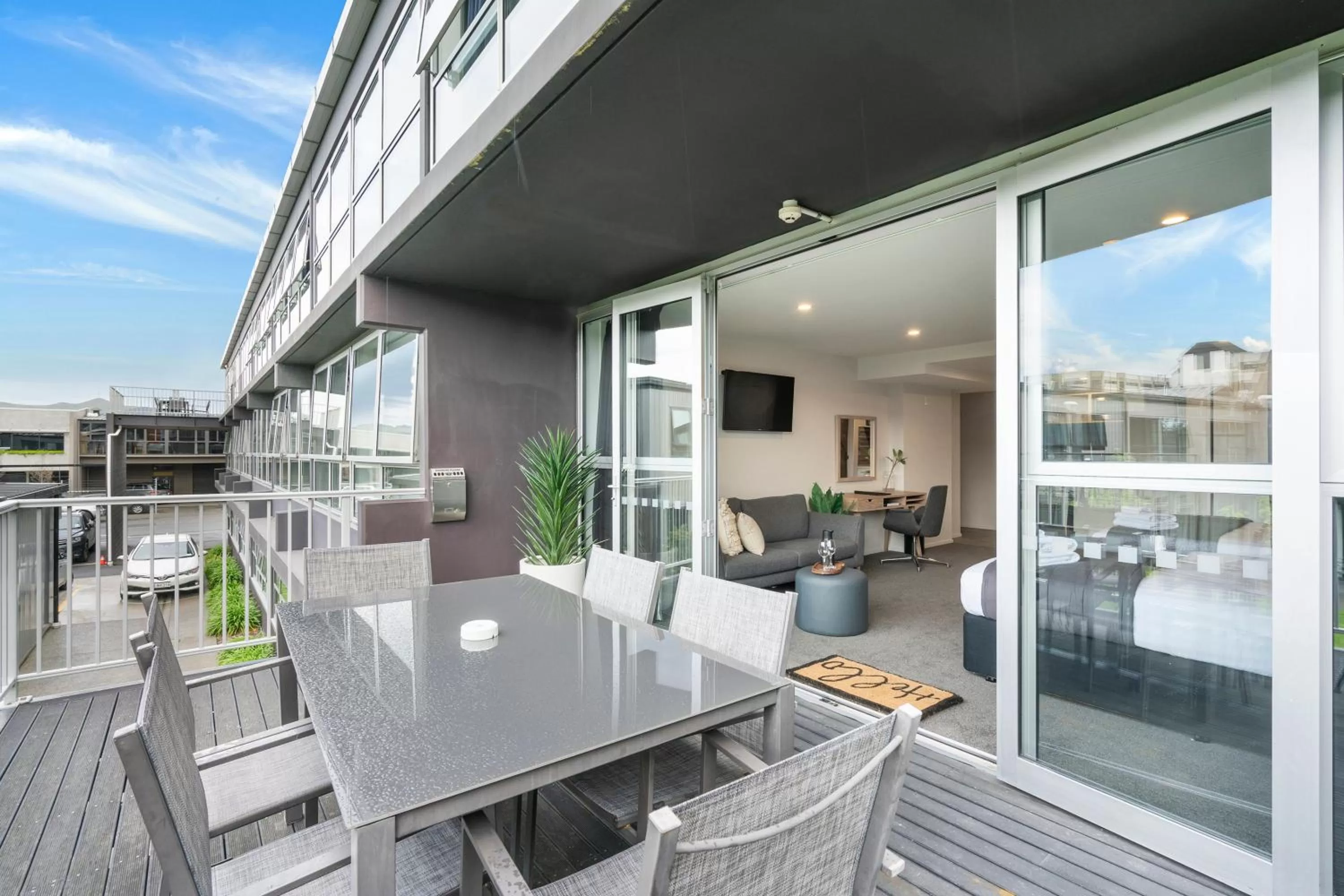 Balcony/Terrace in Southwark Hotel & Apartments